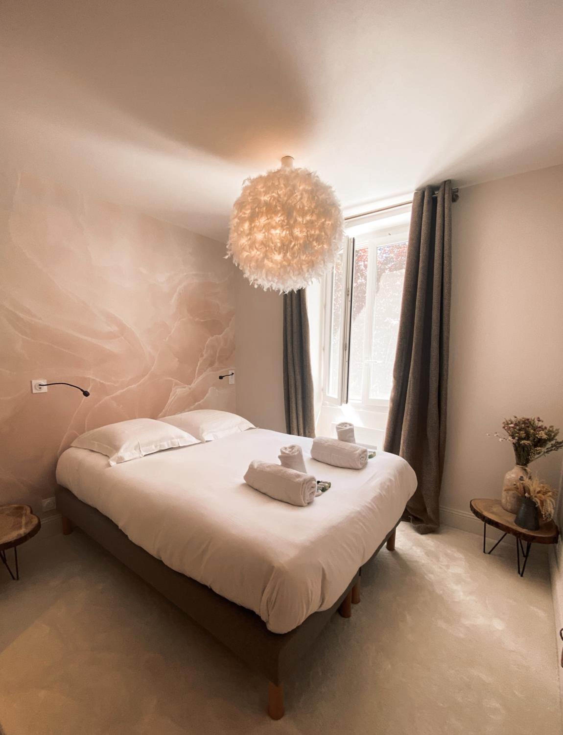 Double Room with Private Bathroom with Shared Toilet