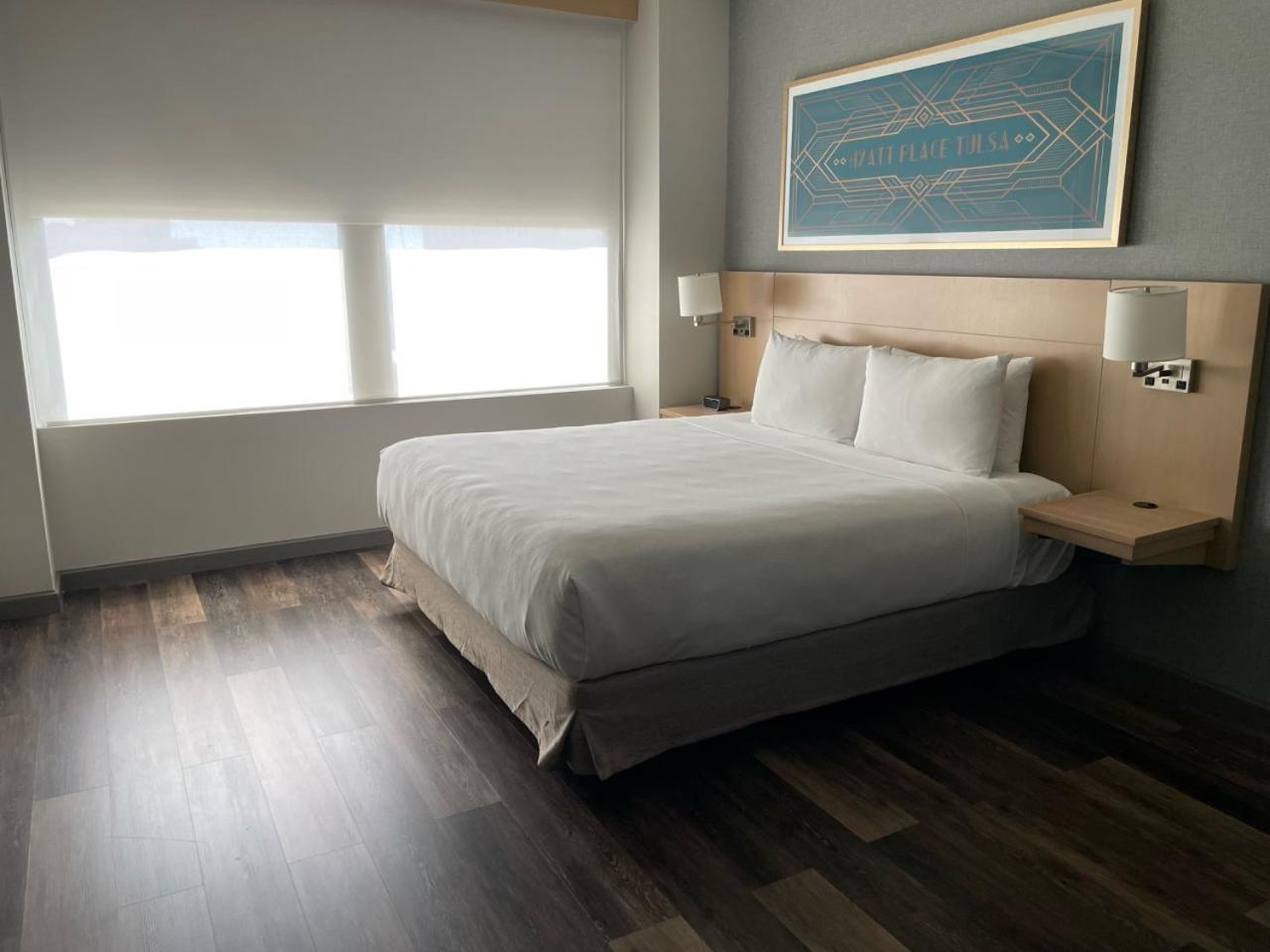 Specialty Corner King Room with Sofa Bed - Photo 3