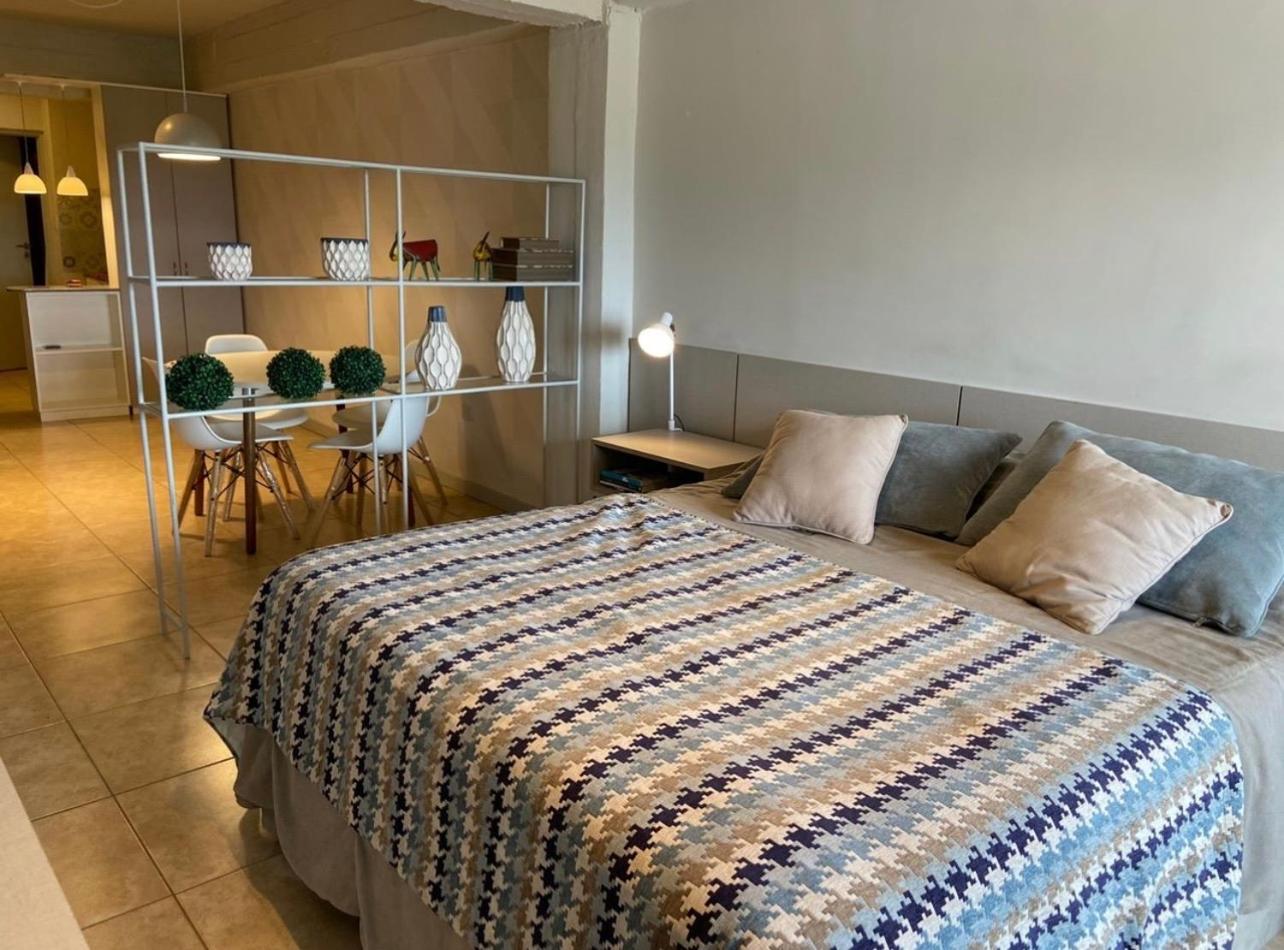 Studio Apartment with Queen Bed