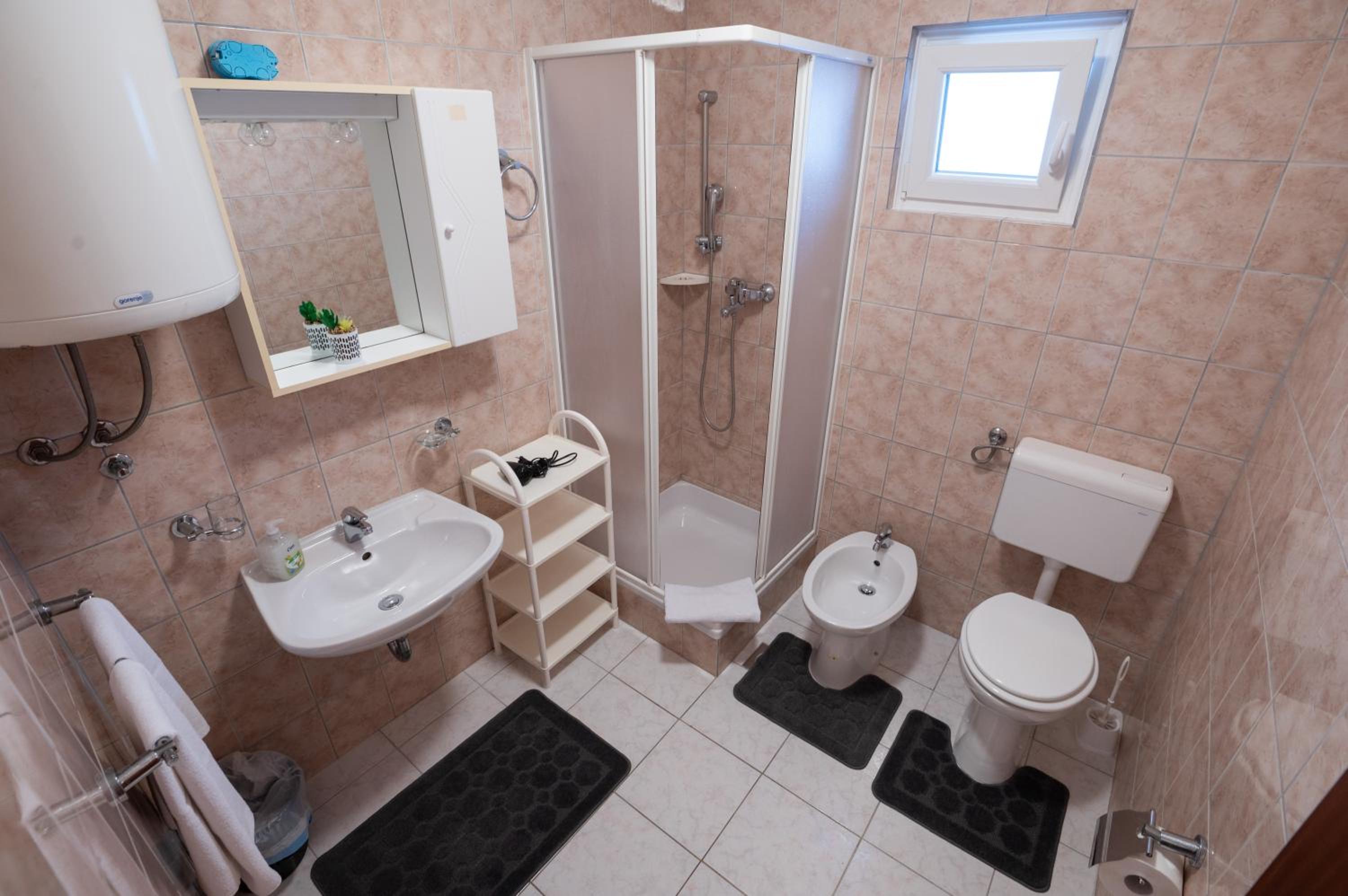 One Bedroom Apartment with Terrace photo 2