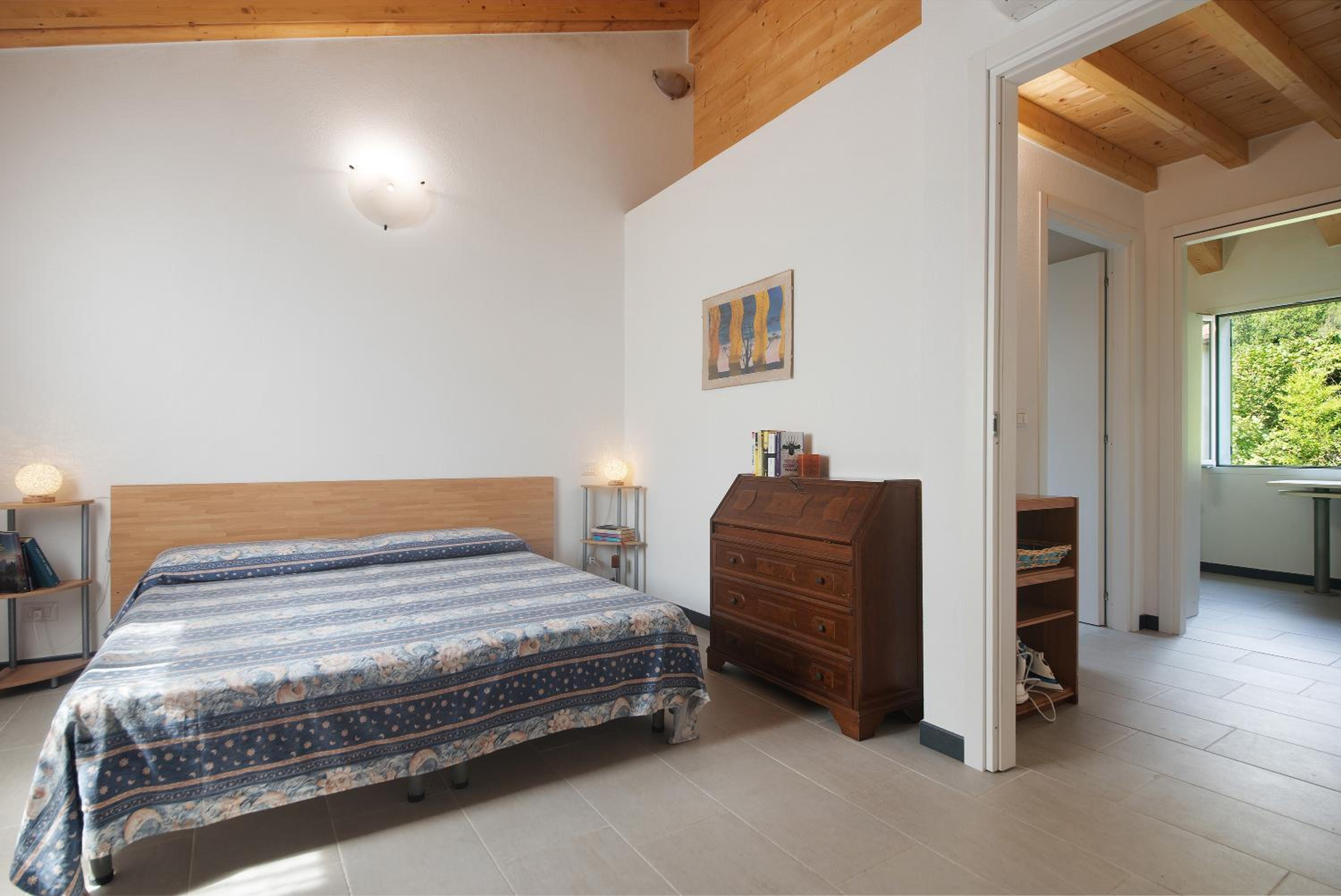 Two-Bedroom House photo 3