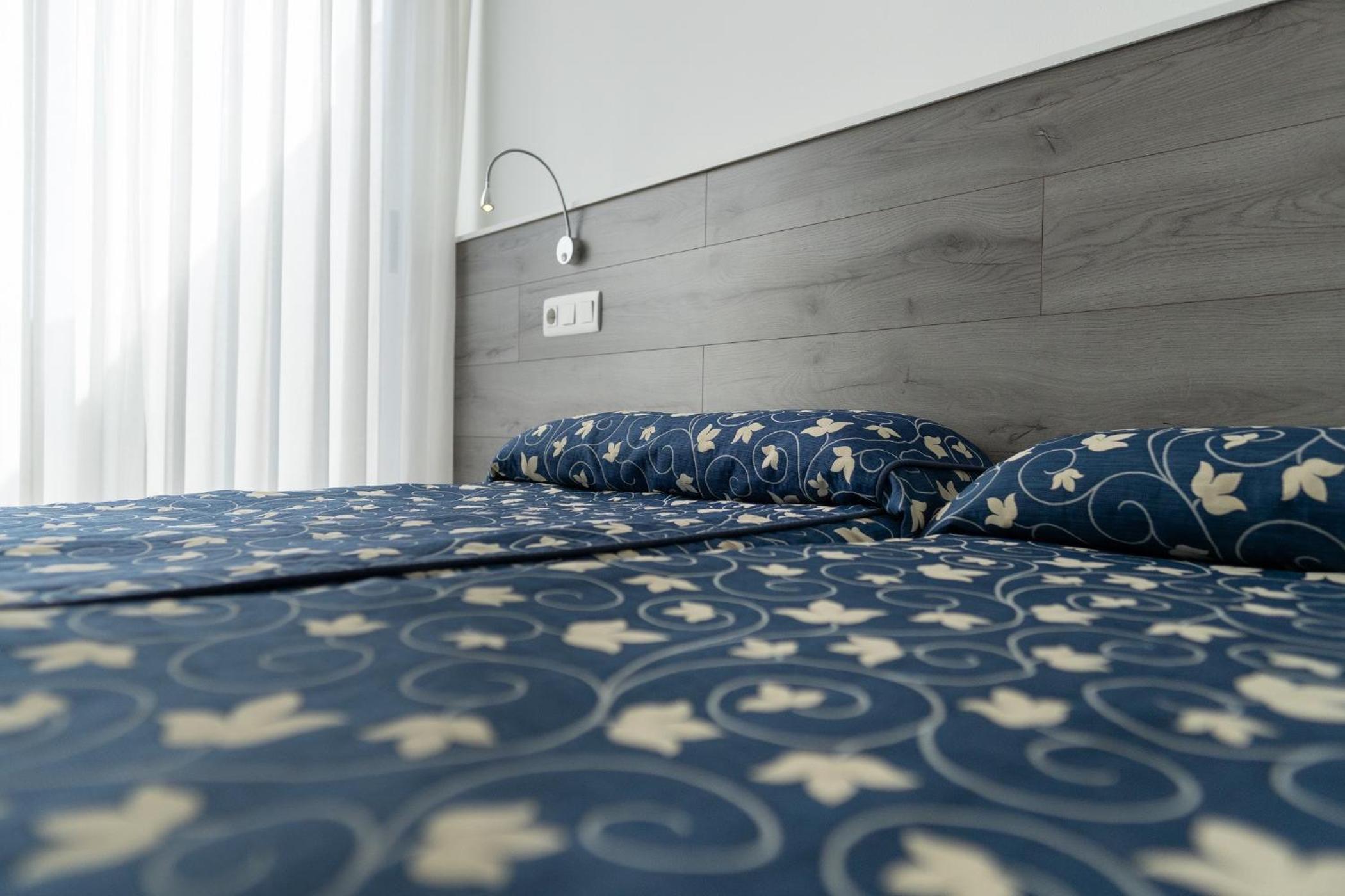 Superior Double Room with Terrace and River View photo 3