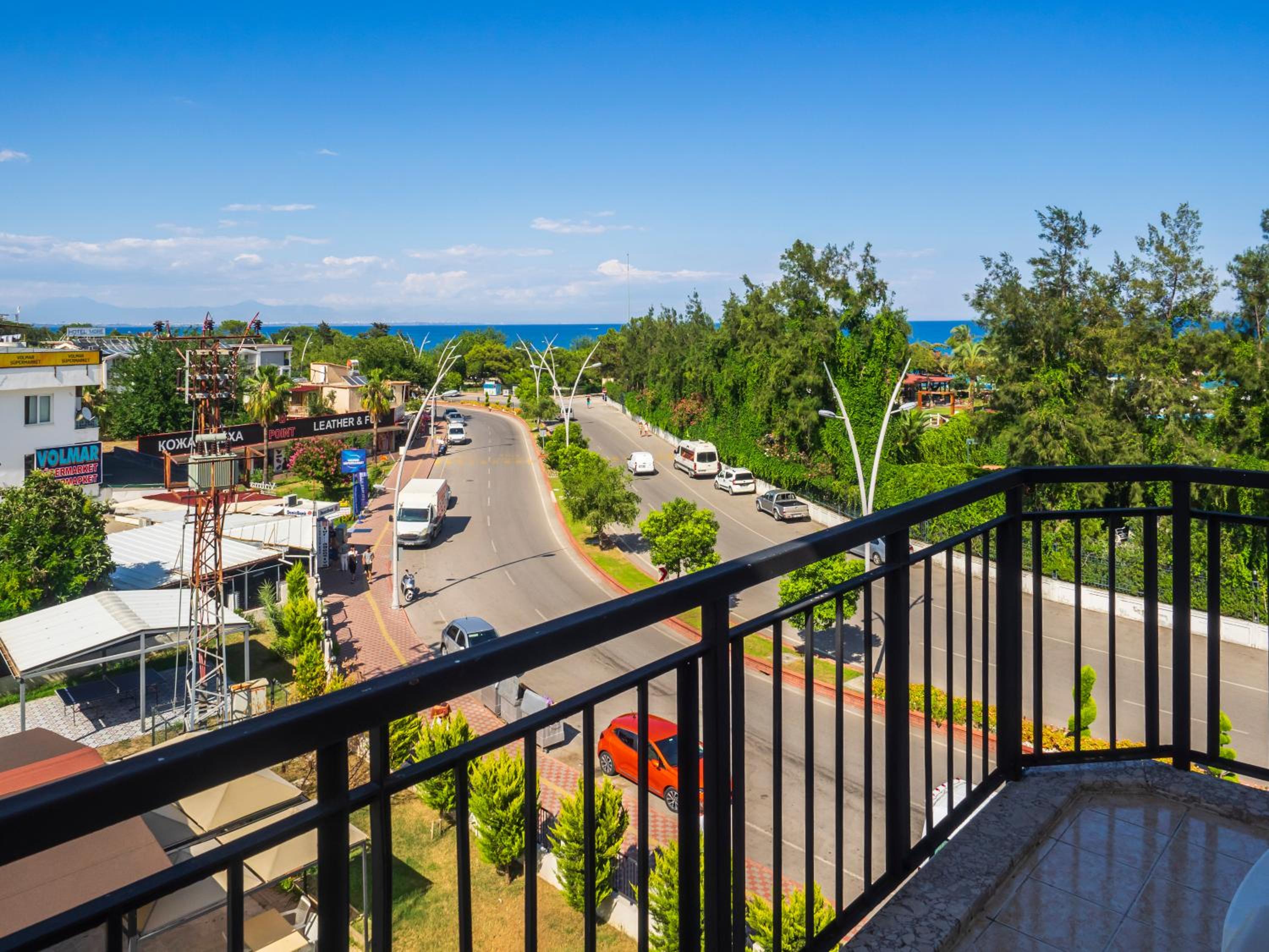 Double Room with Sea View - Photo 2