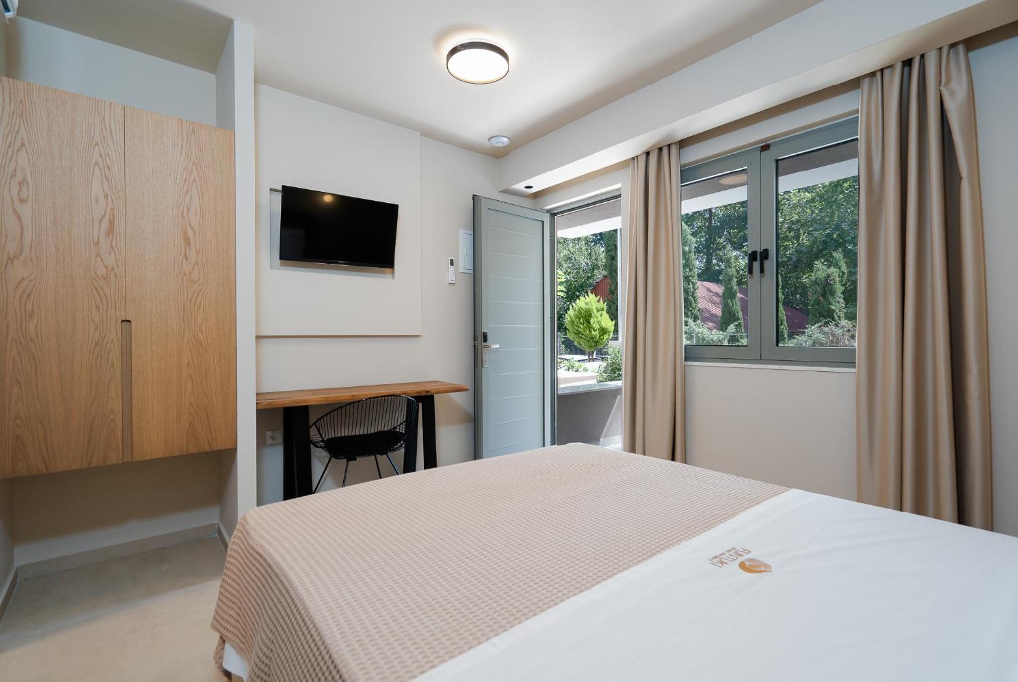 Apartment - Ground Floor - Photo 4
