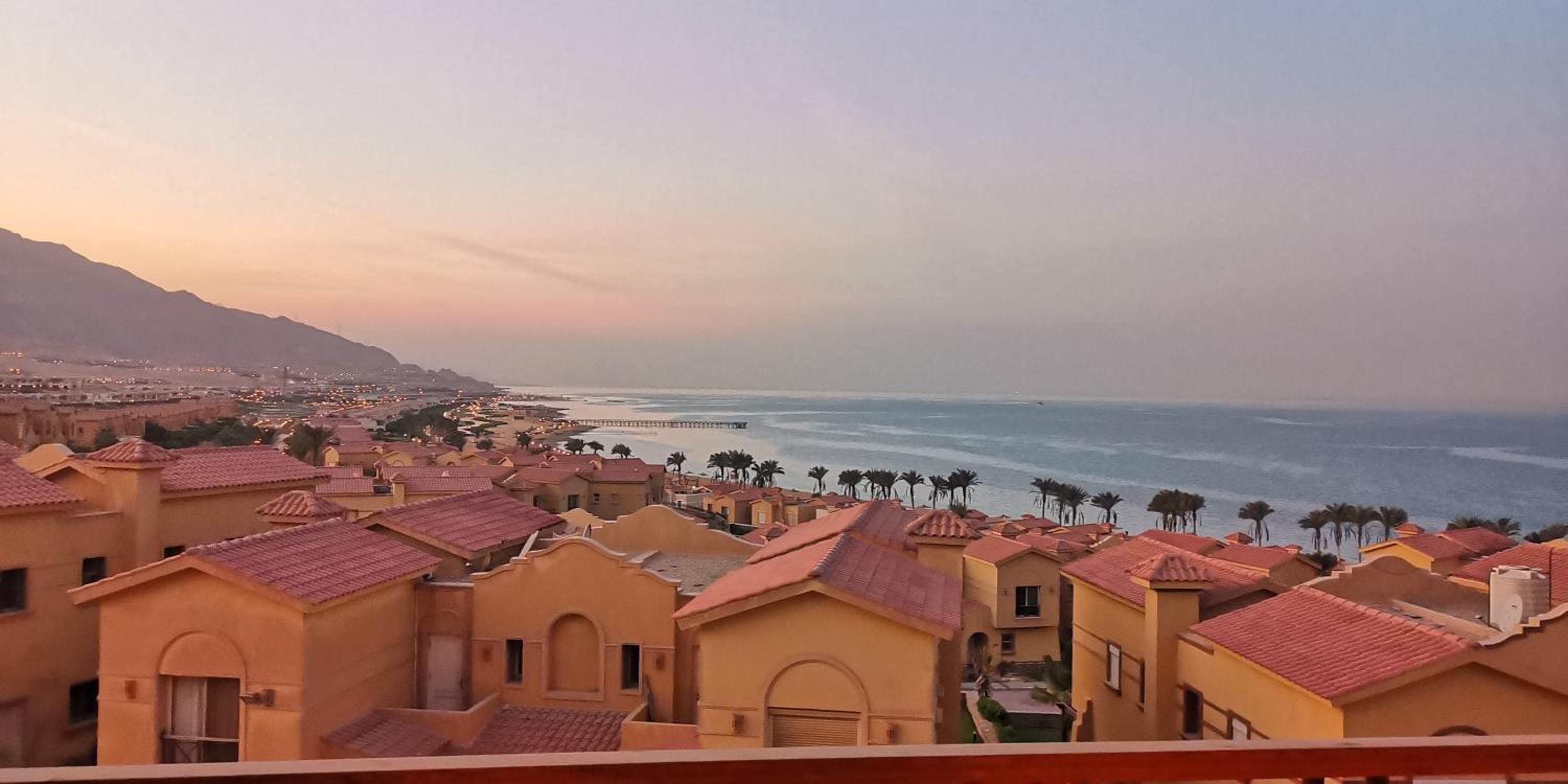 Apartment with Sea View - Photo 19