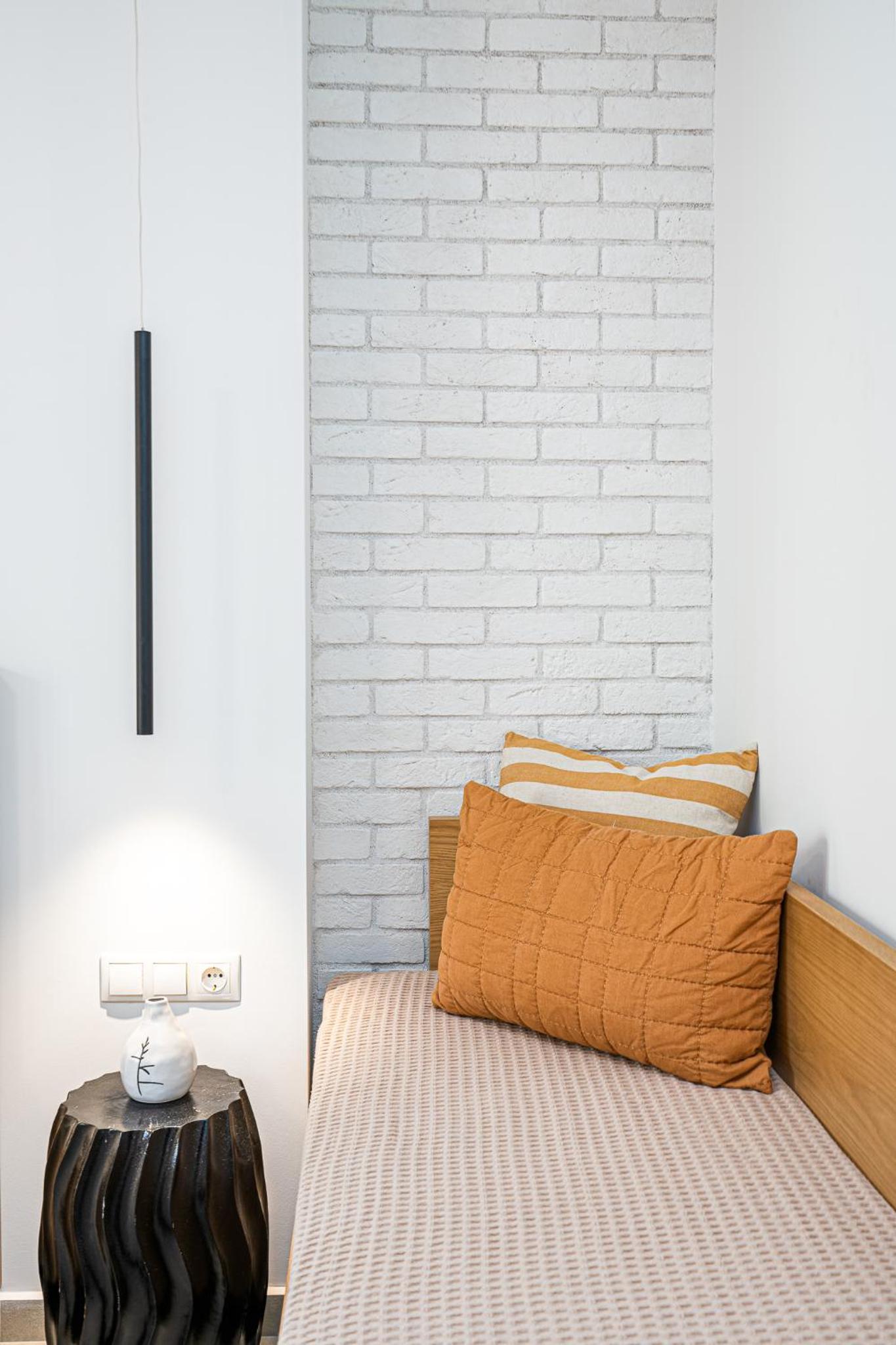 Standard Double Room - Photo 17