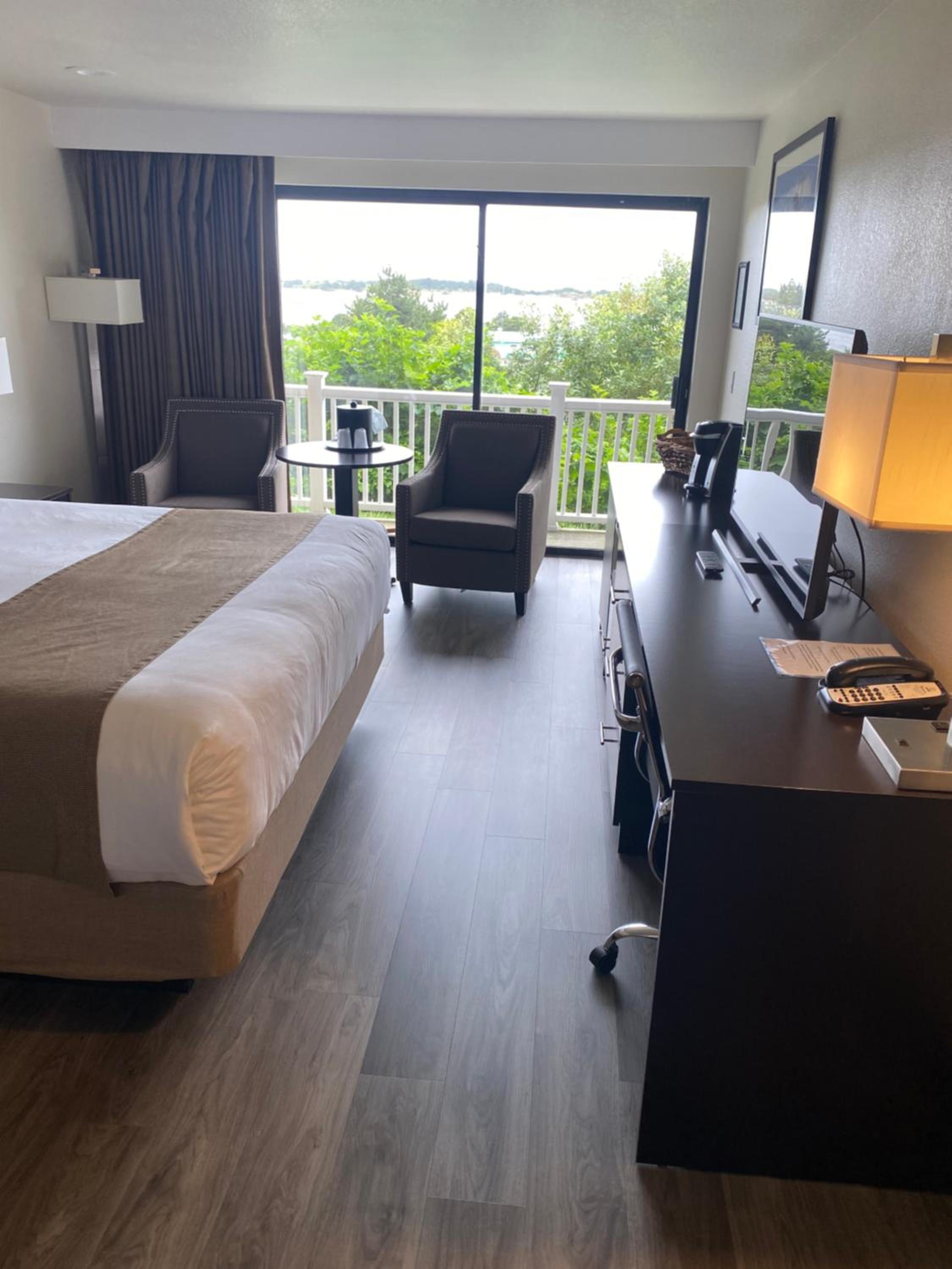 Standard King Room - Photo 1