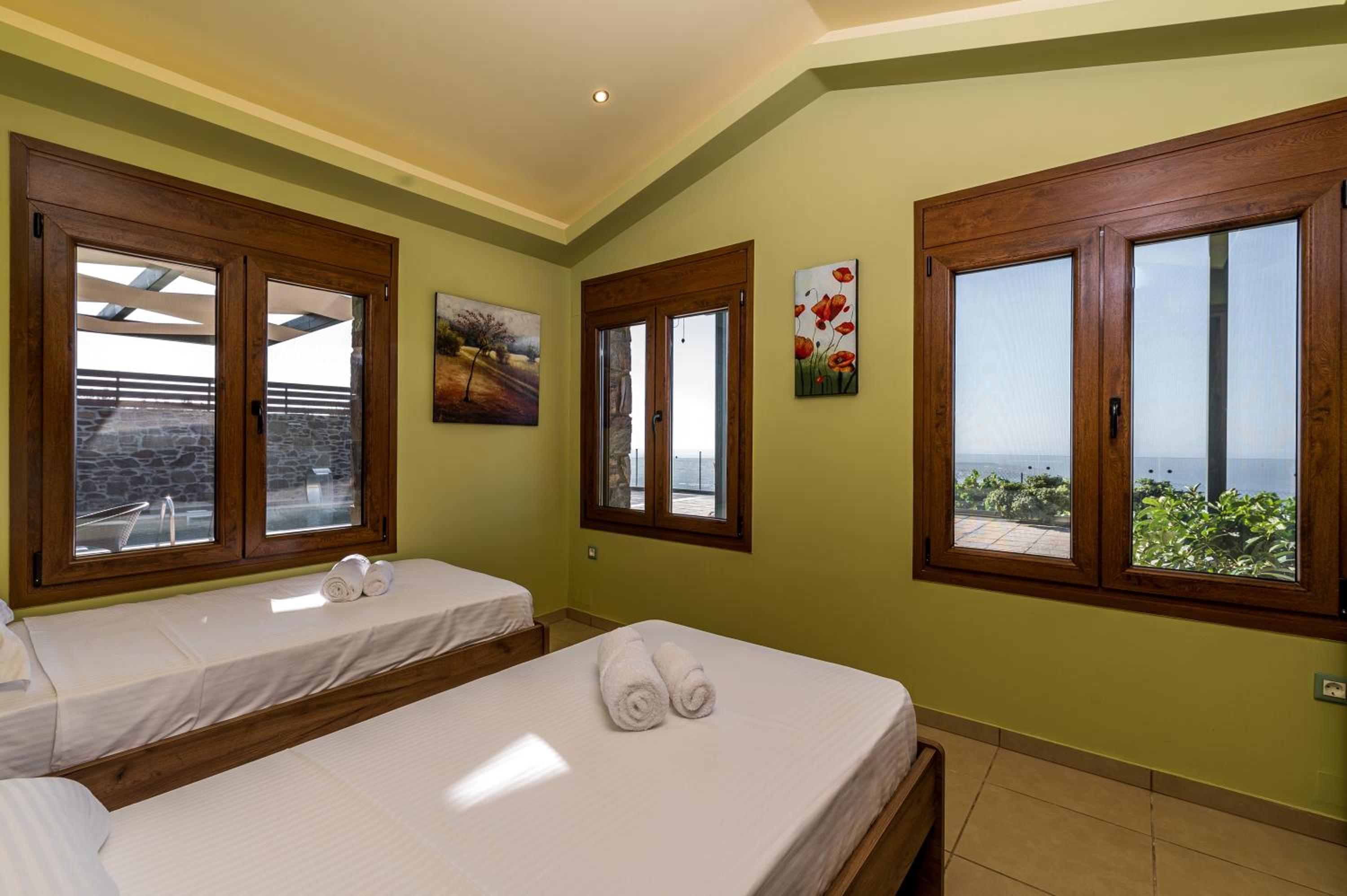 Two-Bedroom Villa photo 1