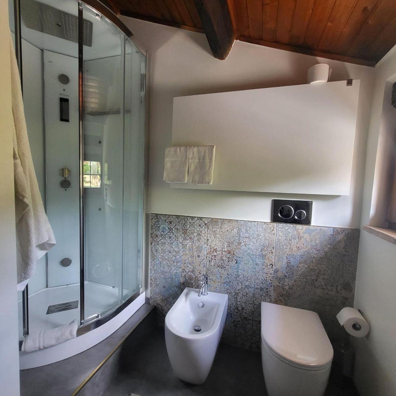 Villa with Private Pool - Photo 63