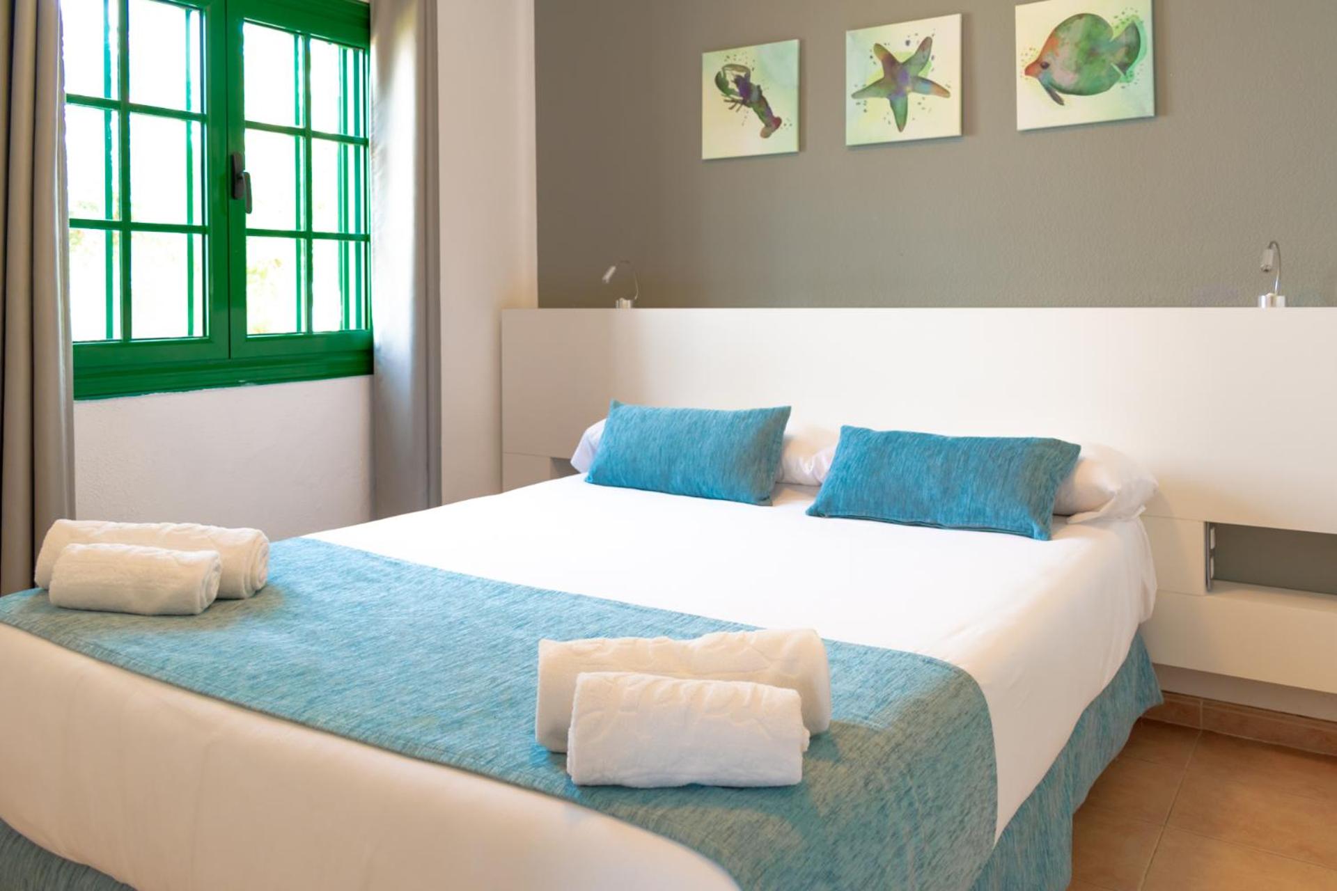 Two-bedroom apartment 3 adults
