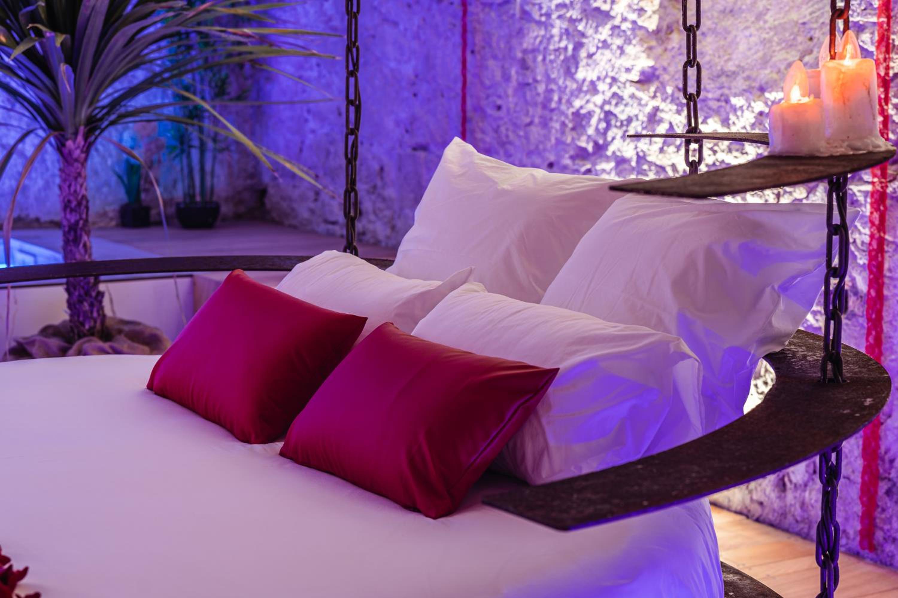 Deluxe Suite - Photo 1