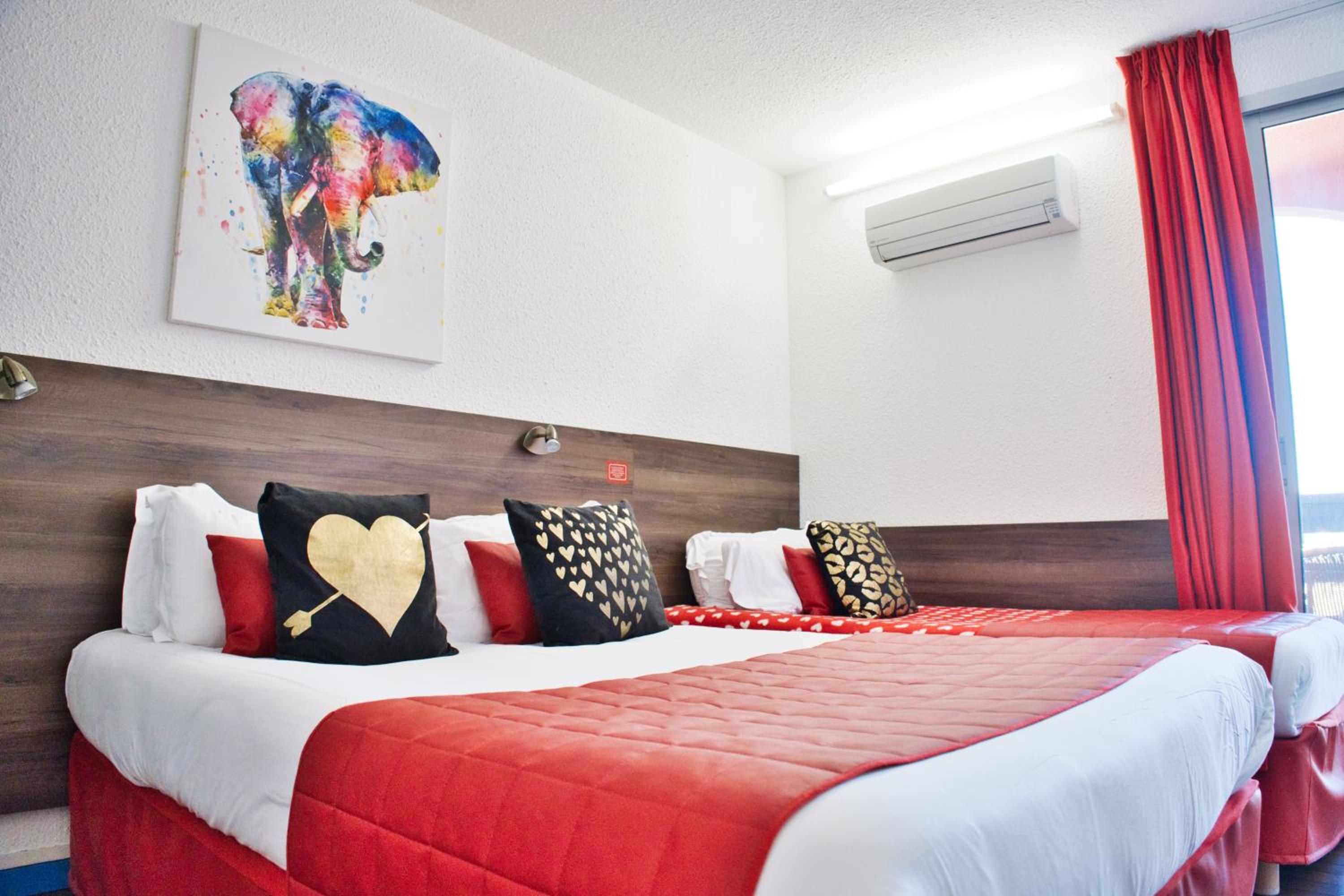 Triple Room with Village View - Photo 1