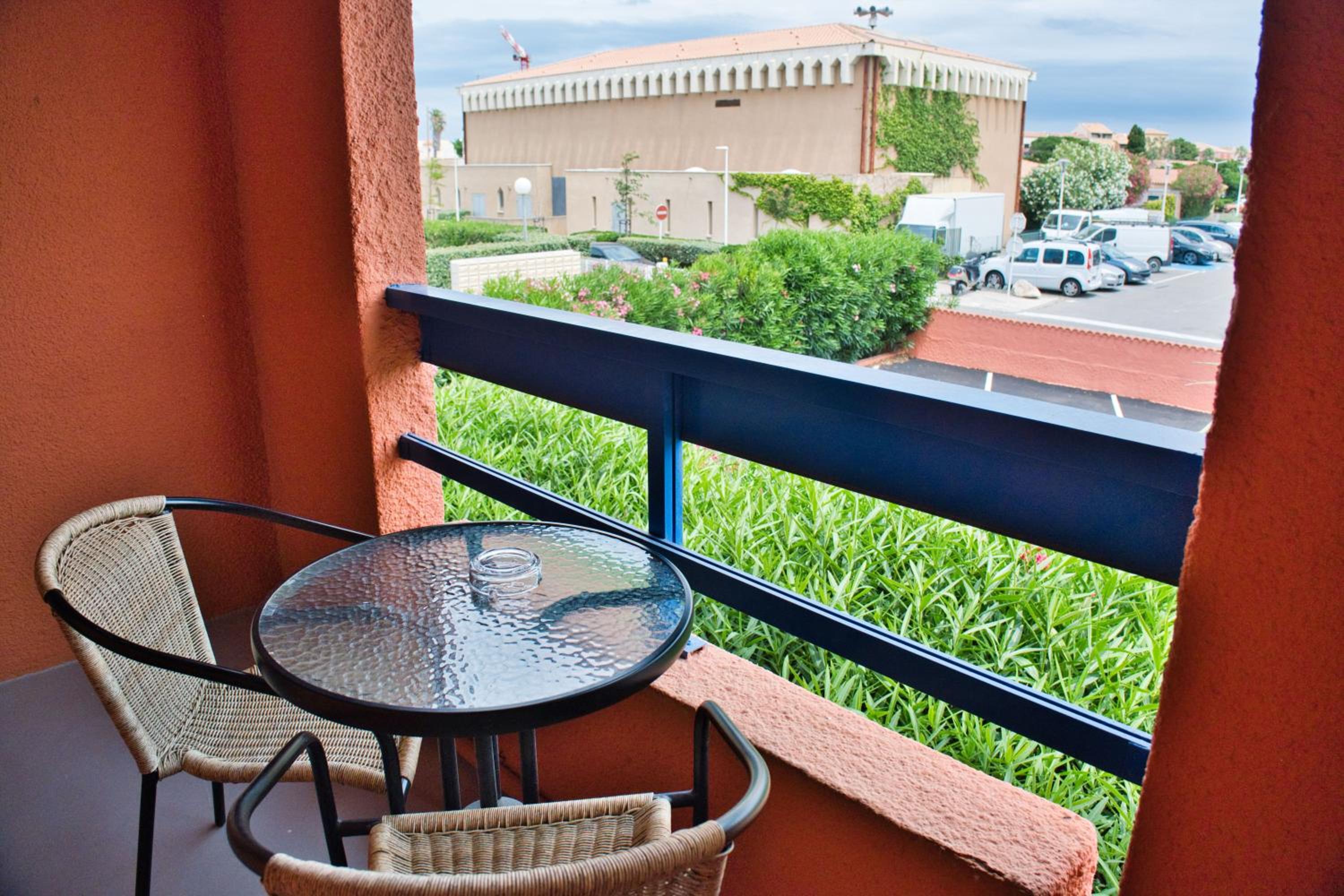 Double Room with Village View - Photo 4