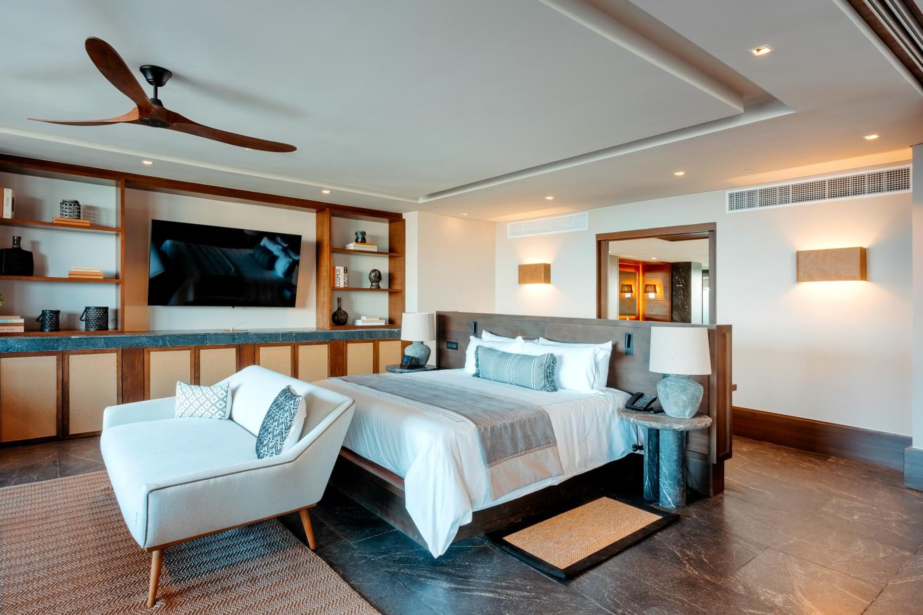 Preferred Club Superior Junior Suite King Ocean View