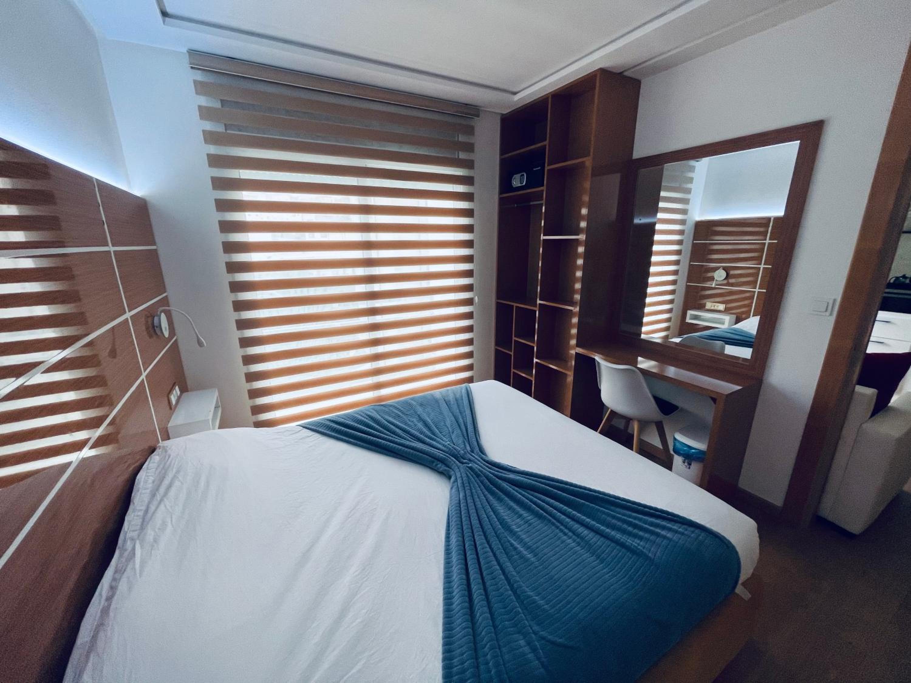 One-Bedroom Apartment - Photo 15