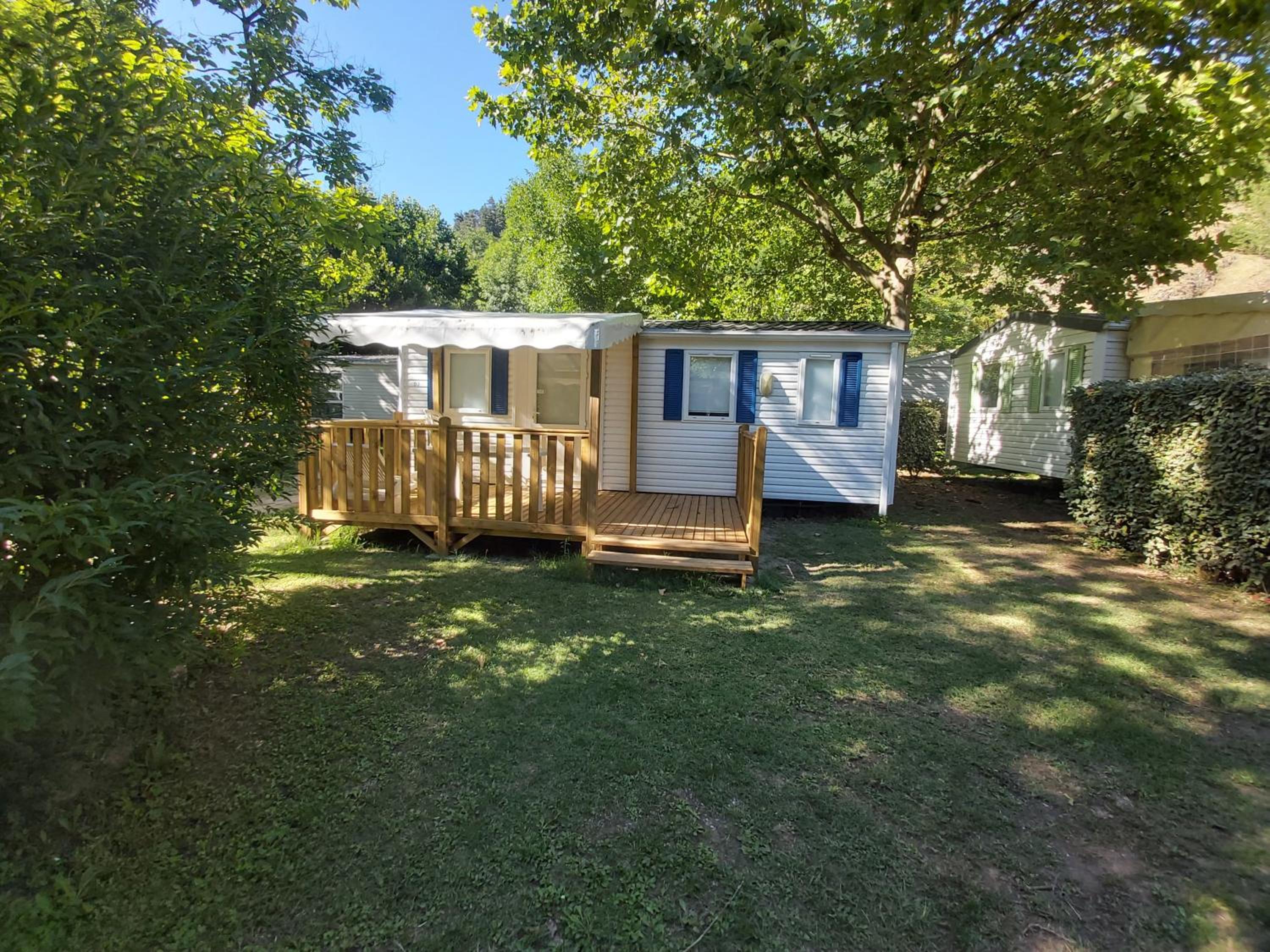 Mobile Home photo 1