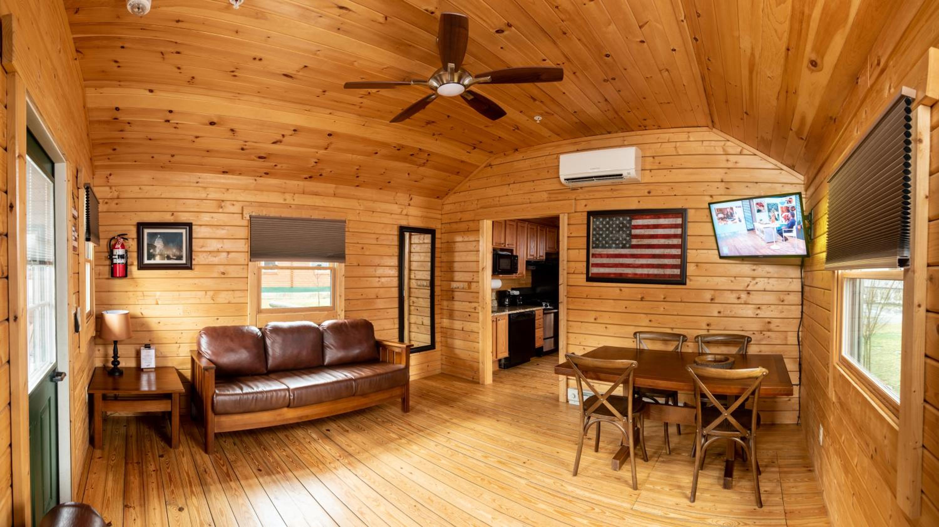 Two-Bedroom House photo 3