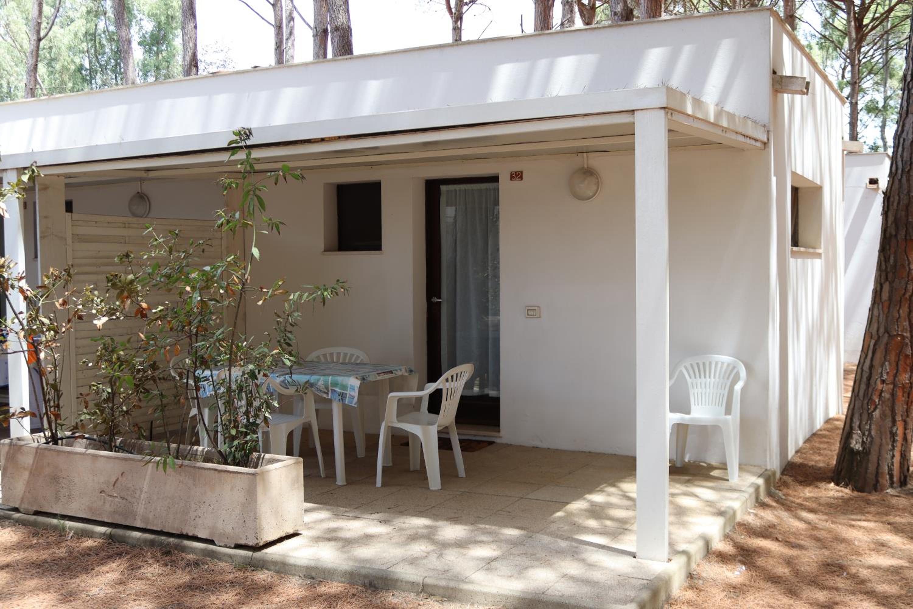 Bungalow Studio photo 3