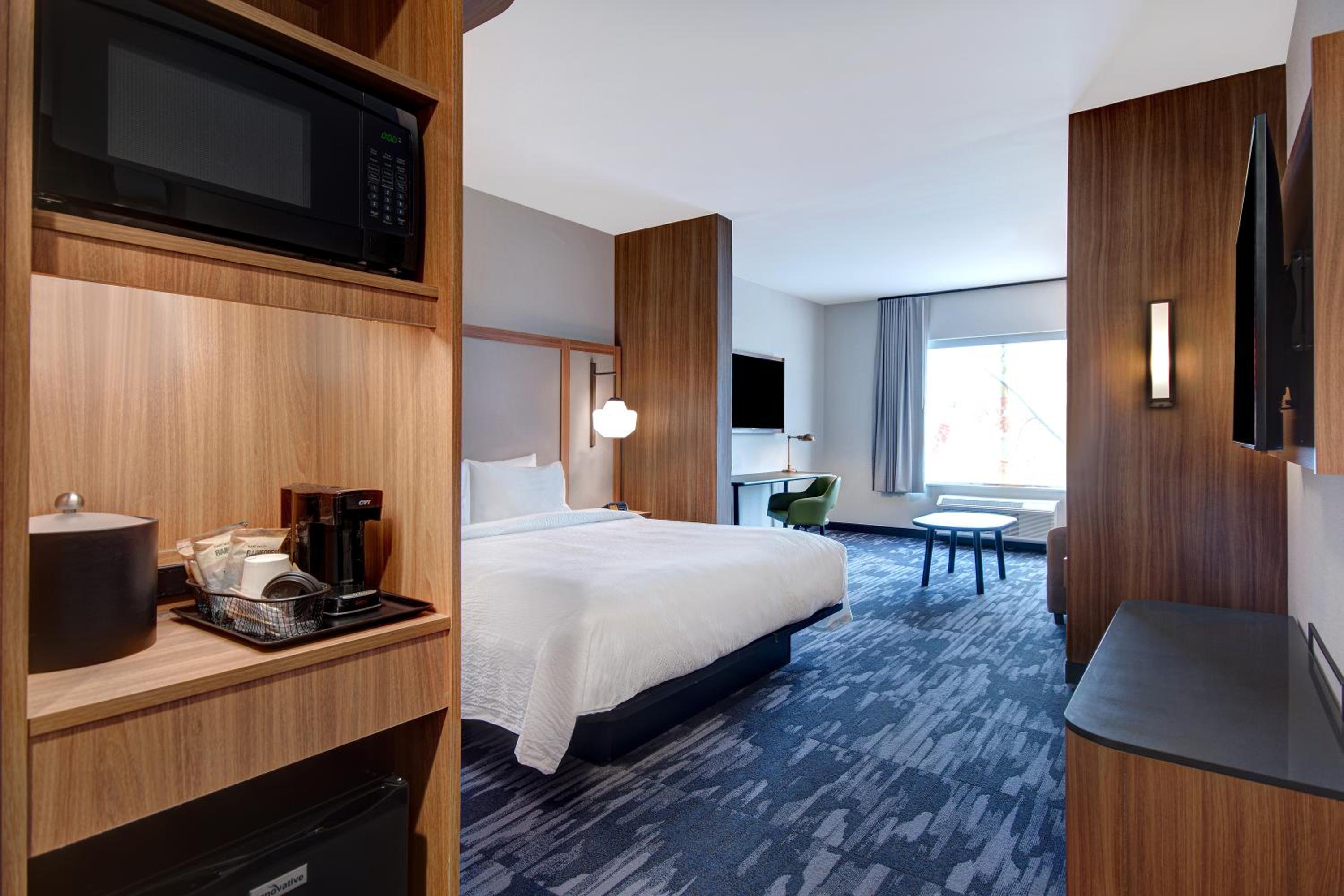 King Suite with Sofa Bed - Hearing Accessible photo 1