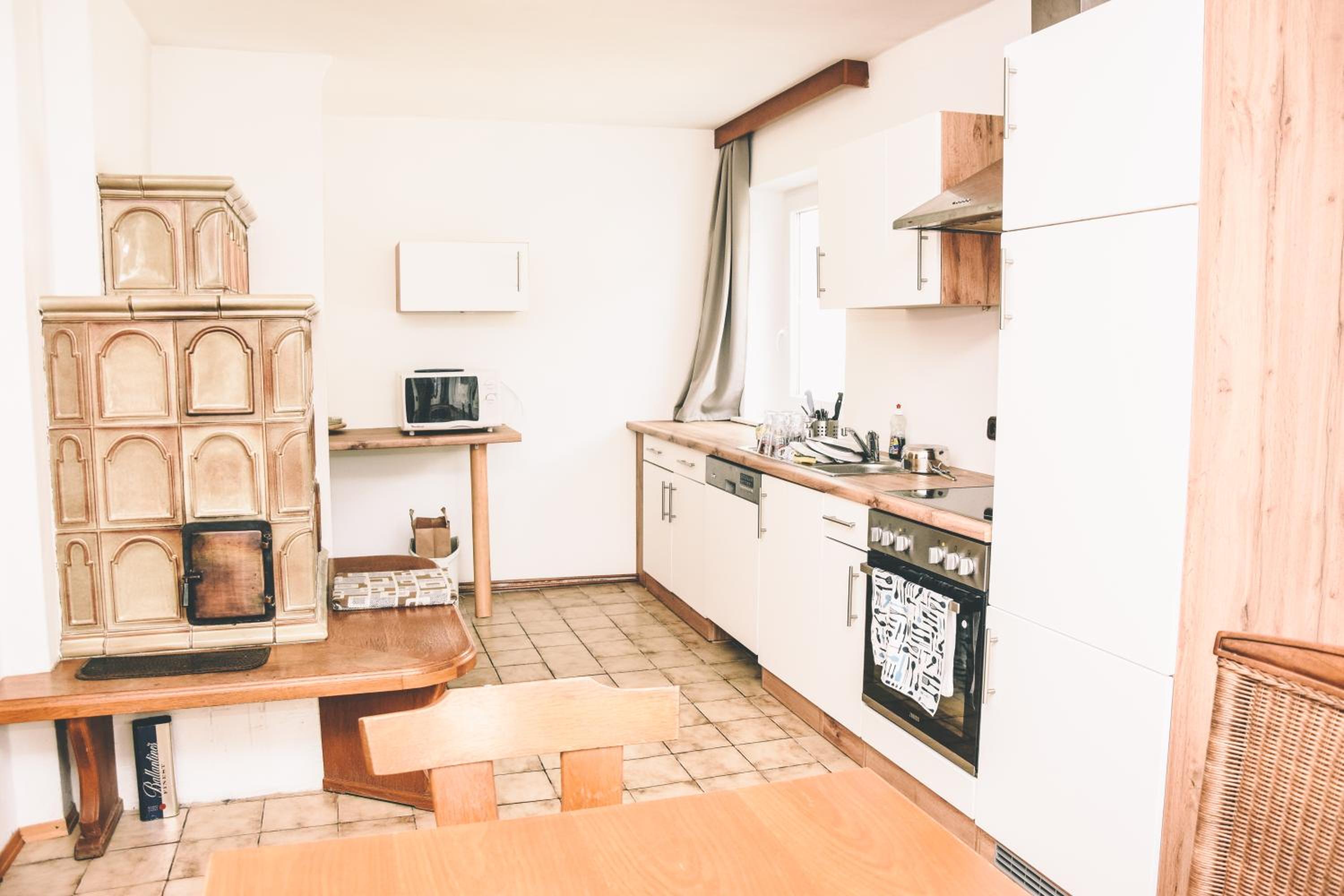 Two-Bedroom Apartment with Balcony photo 3