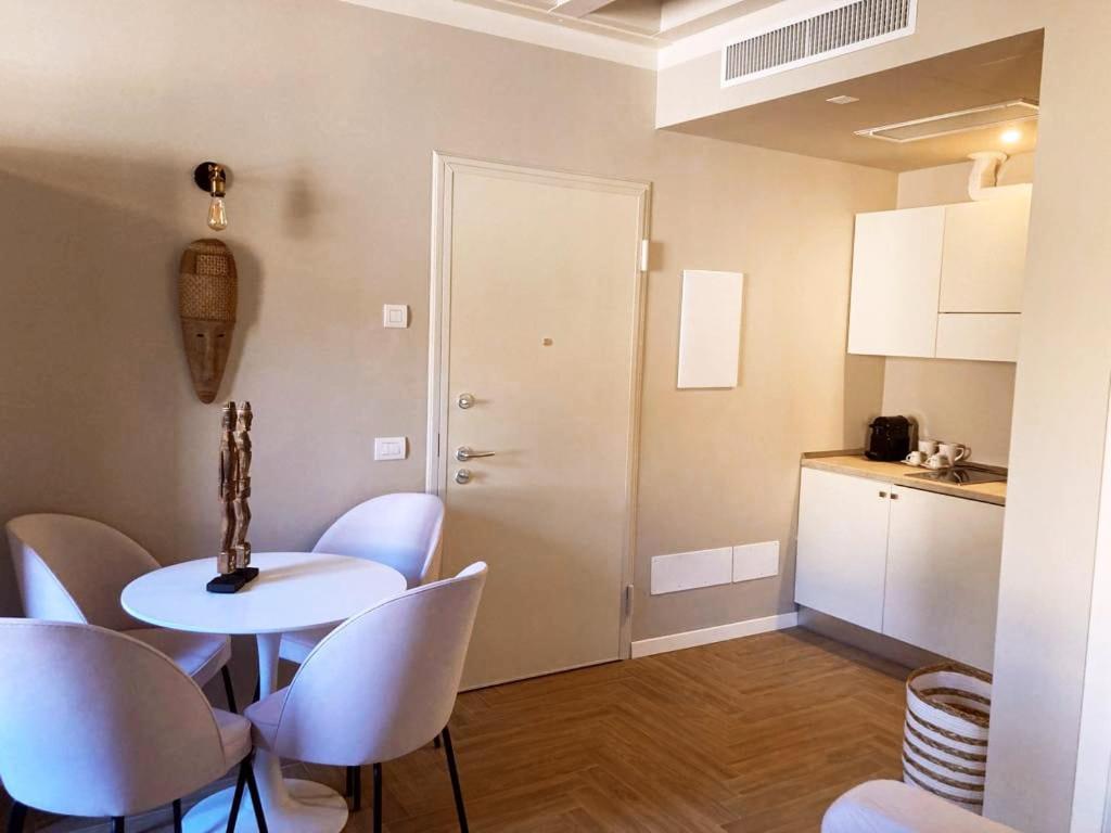 One-Bedroom House photo 3