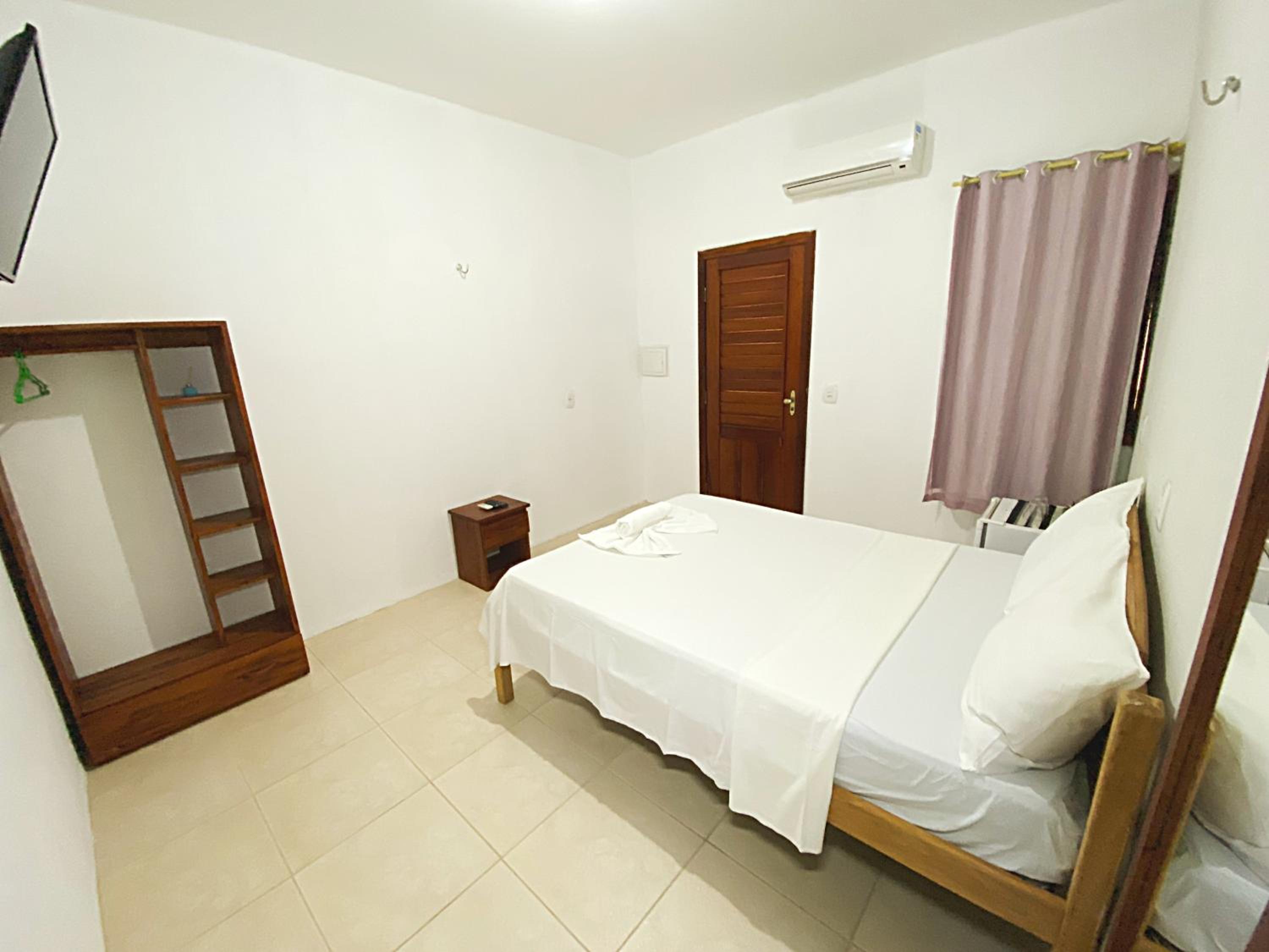 Double Room - Photo 8