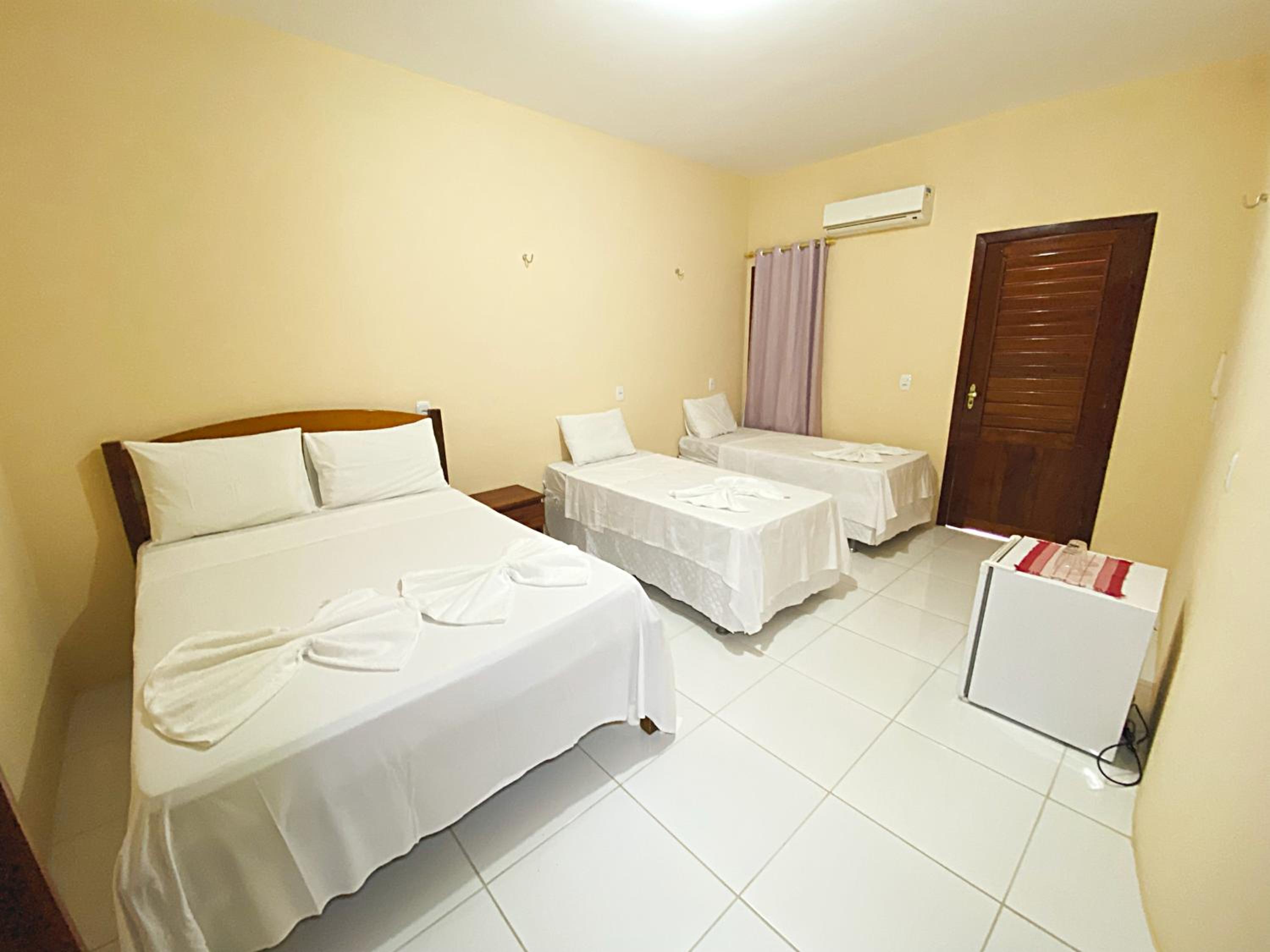 Quadruple Room - Photo 2