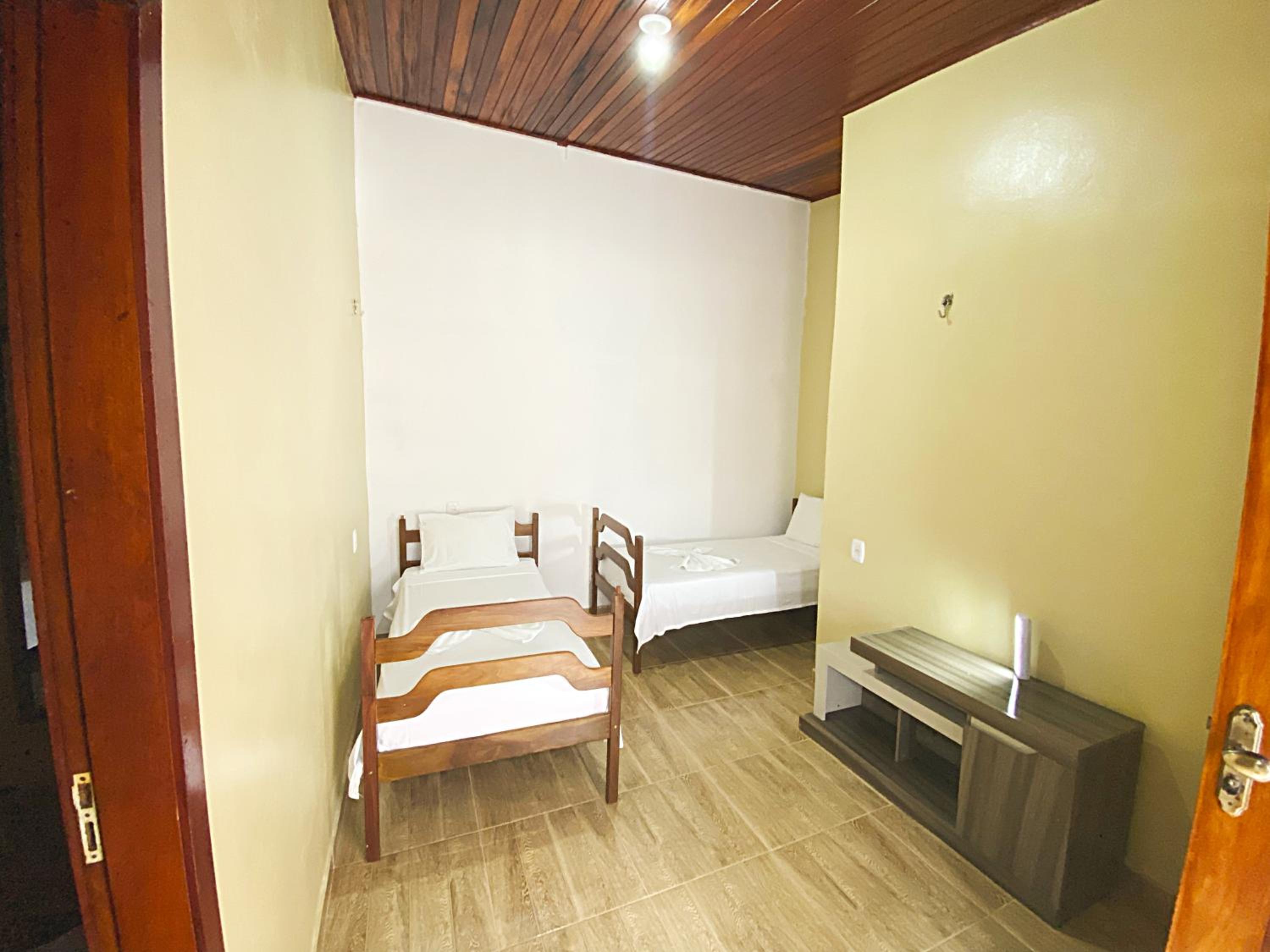 Quadruple Room - Photo 10
