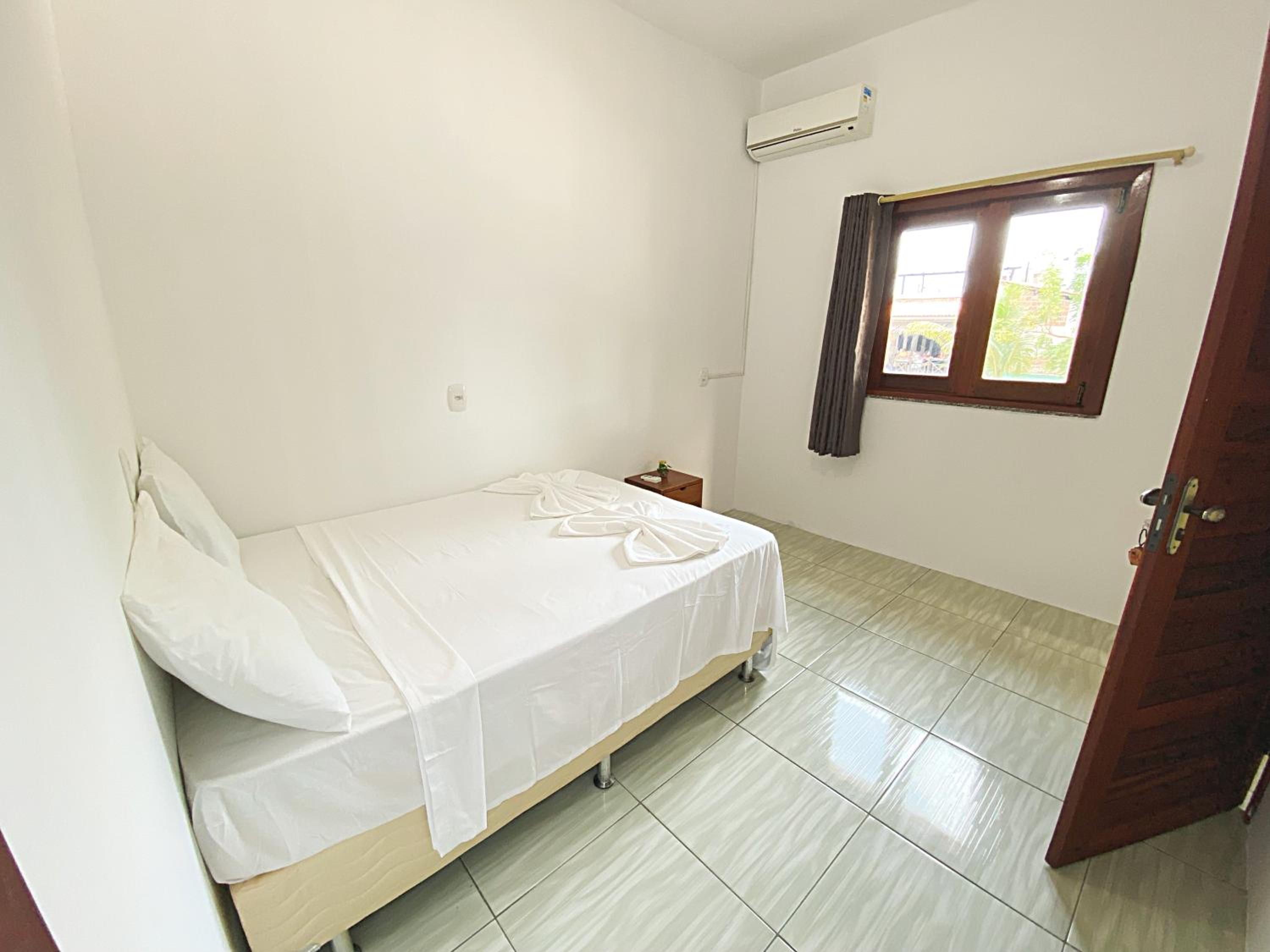 Quadruple Room - Photo 9