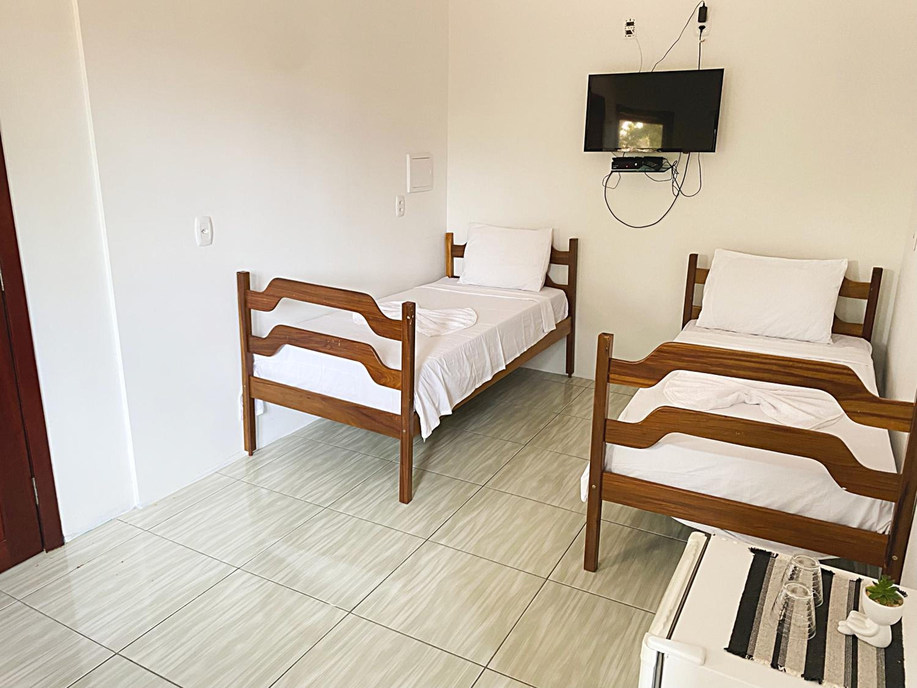 Quadruple Room - Photo 1