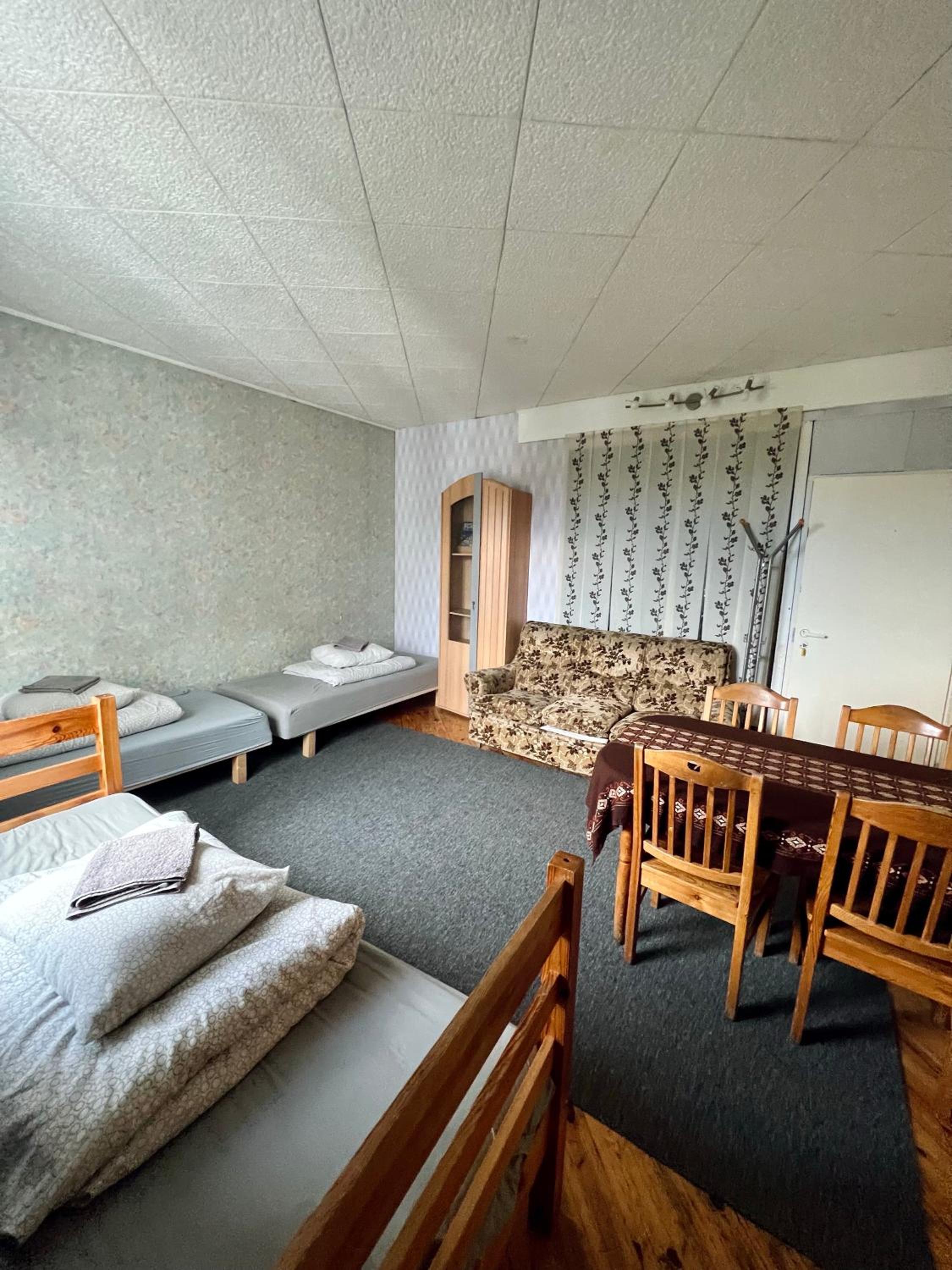 Apartment With Shared Bathroom