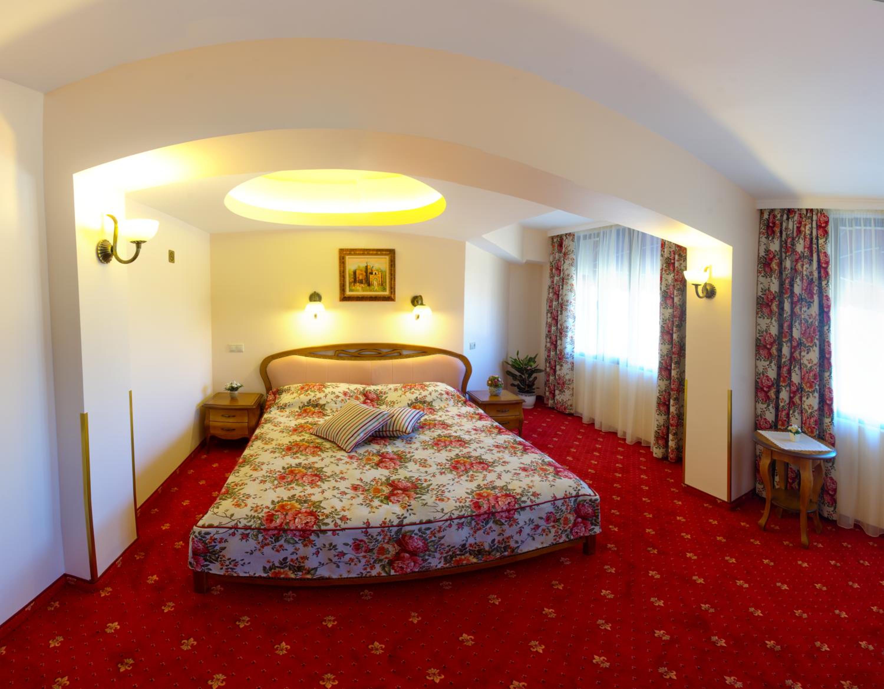 Deluxe Double Room with Extra Bed photo 2