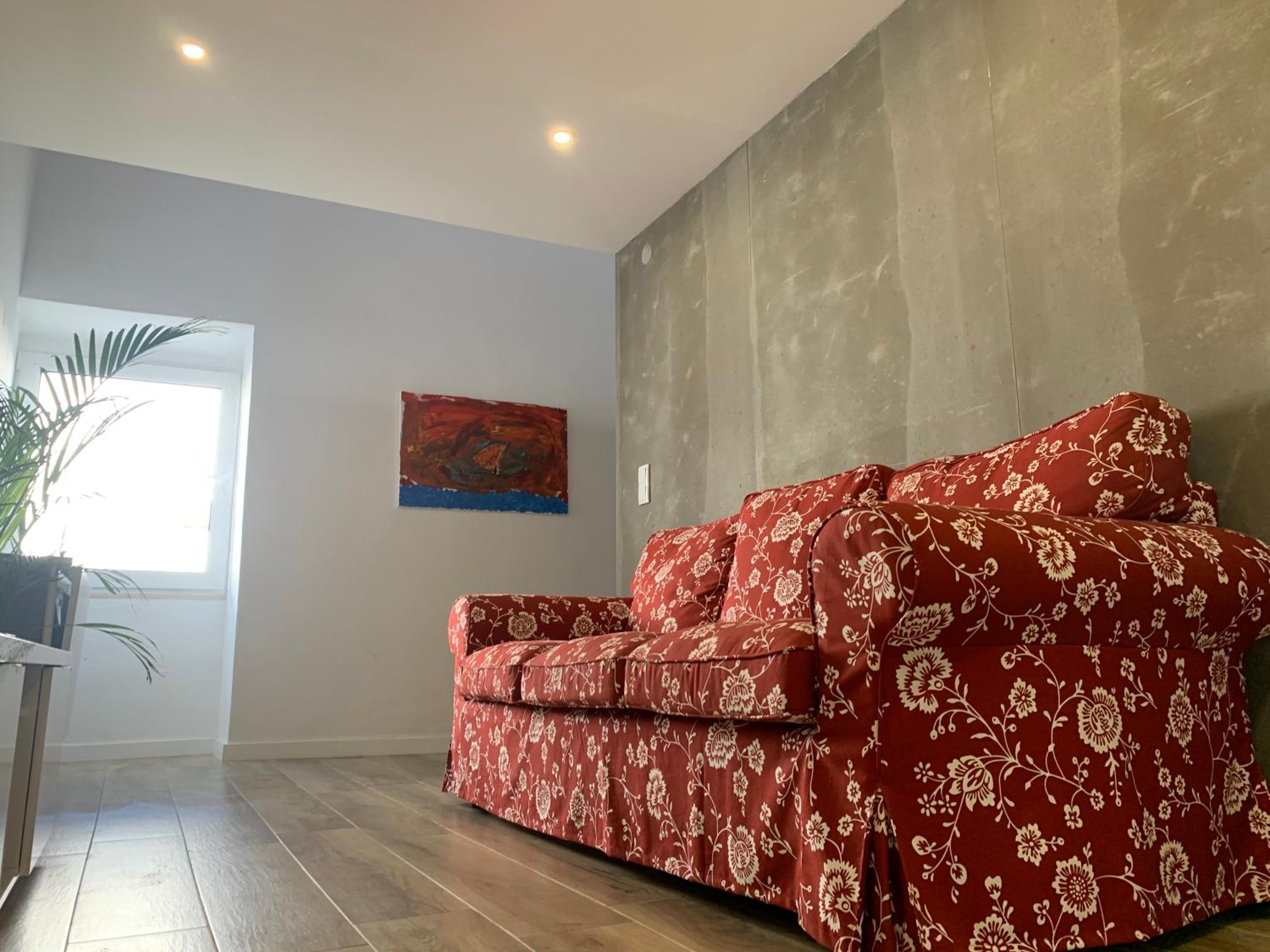 One-Bedroom Apartment - Photo 10