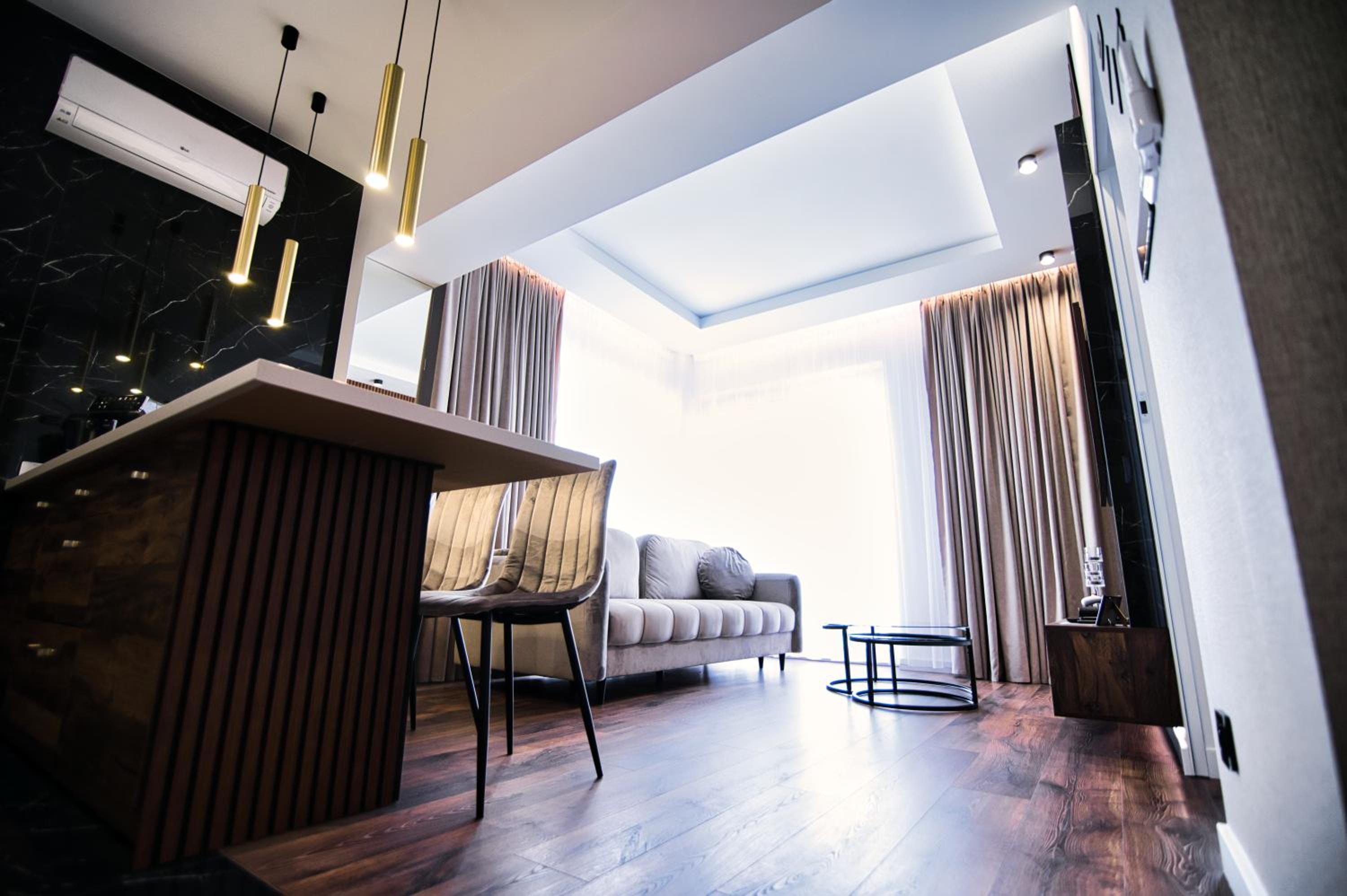 Two-Bedroom Apartment - Photo 9