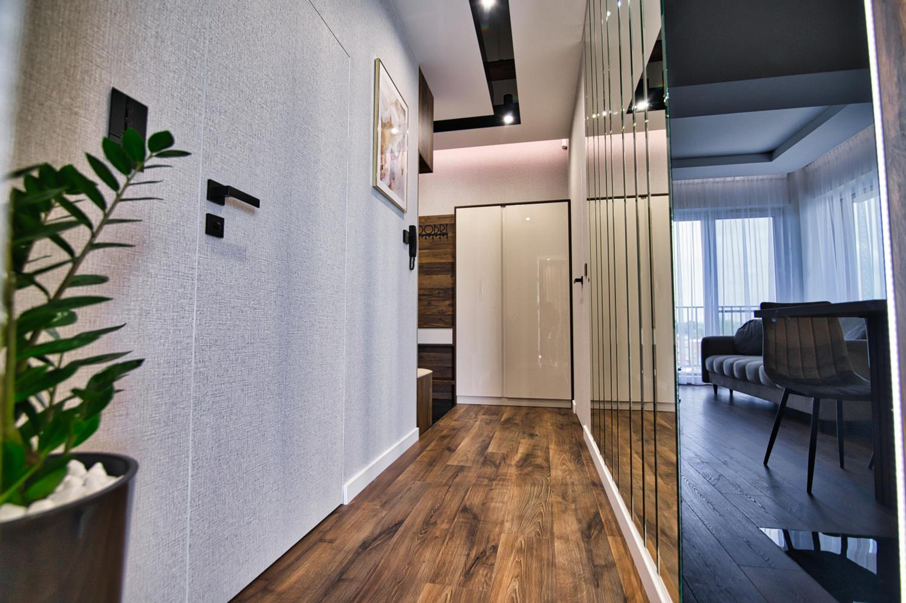 Two-Bedroom Apartment - Photo 23