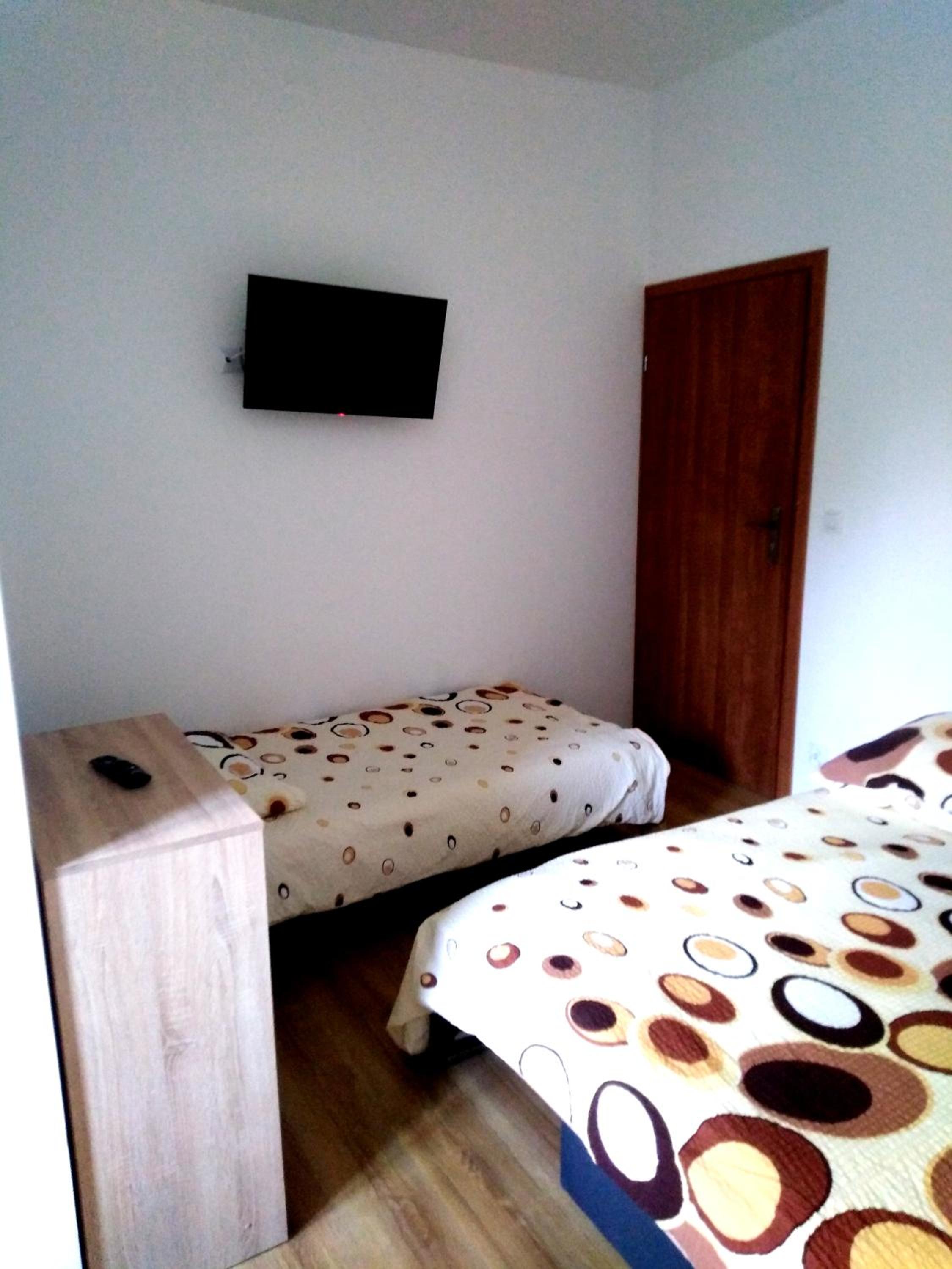 Triple Room with Private Bathroom photo 1