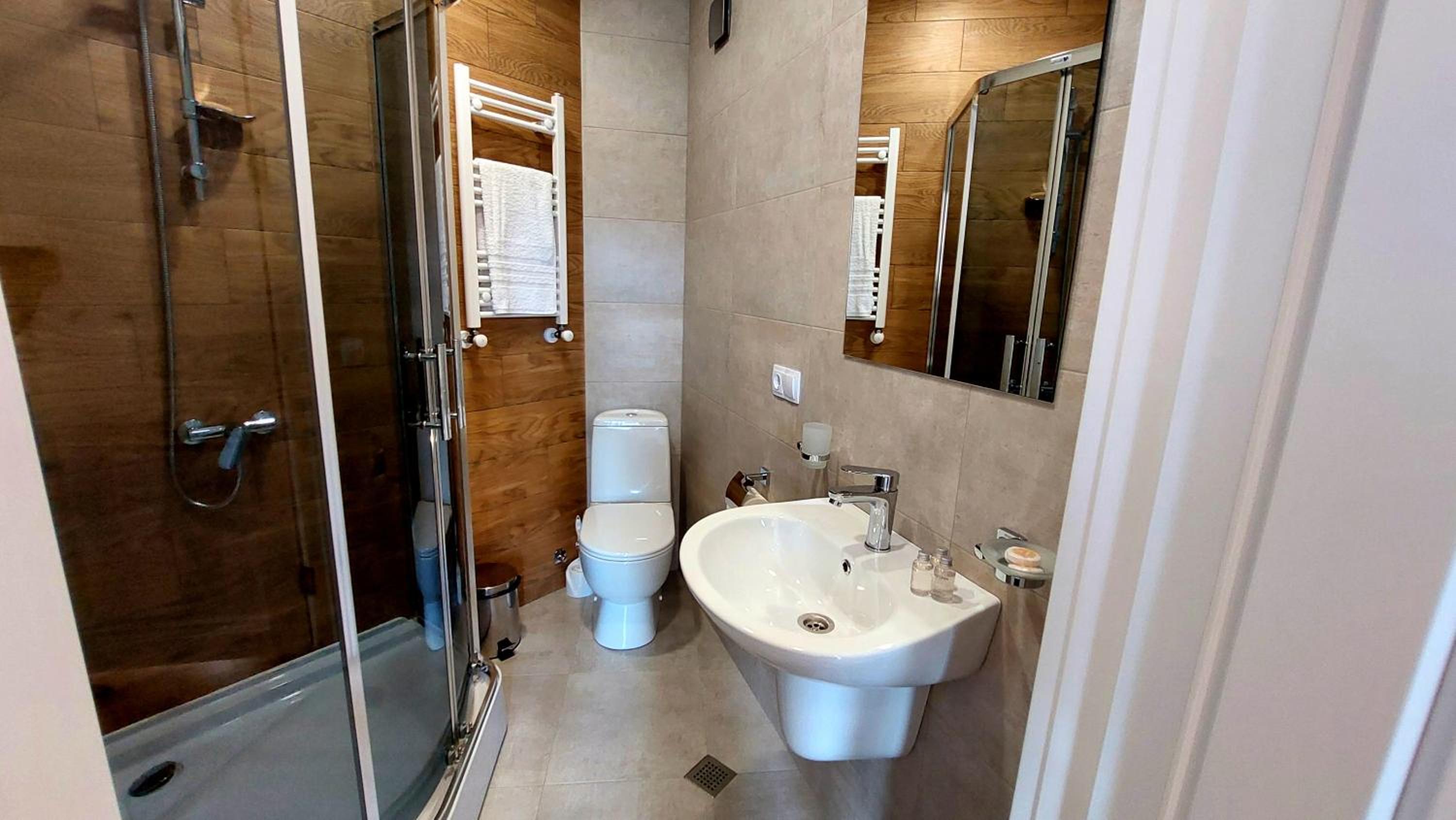 Double or Twin Room with City View