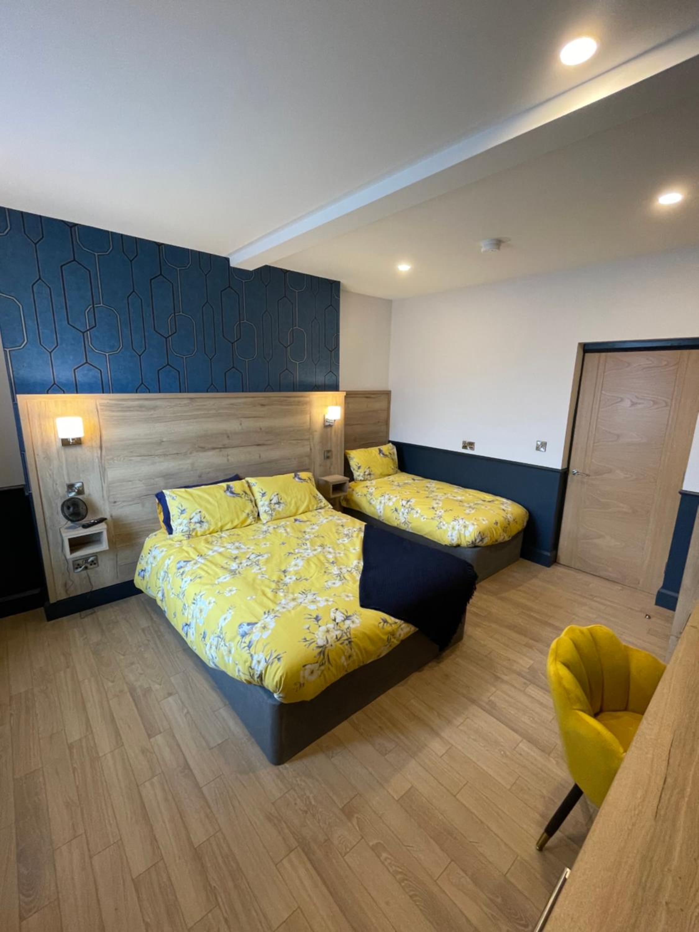 Deluxe Apartment - Photo 2