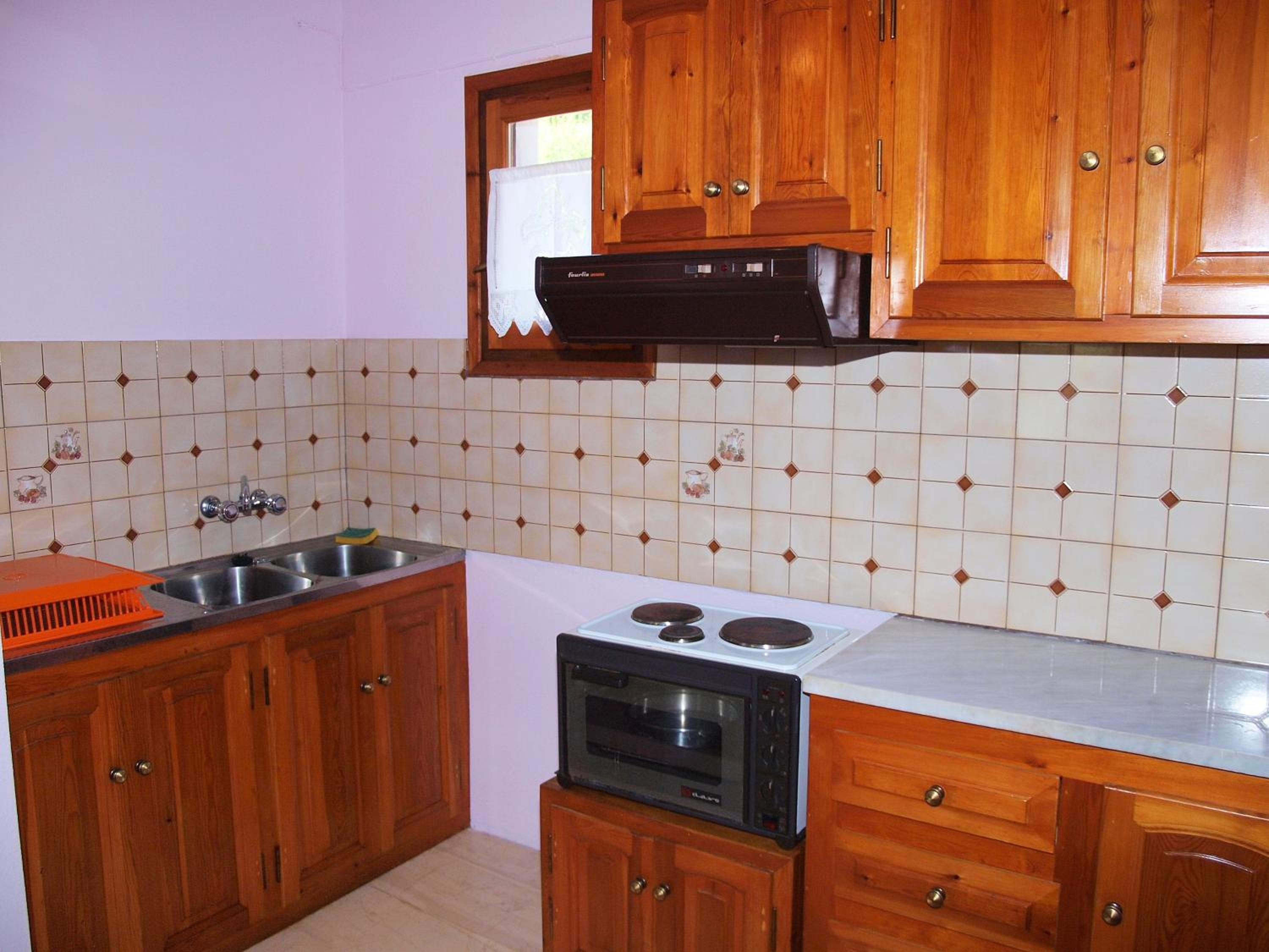 Apartment with Sea View - Photo 3