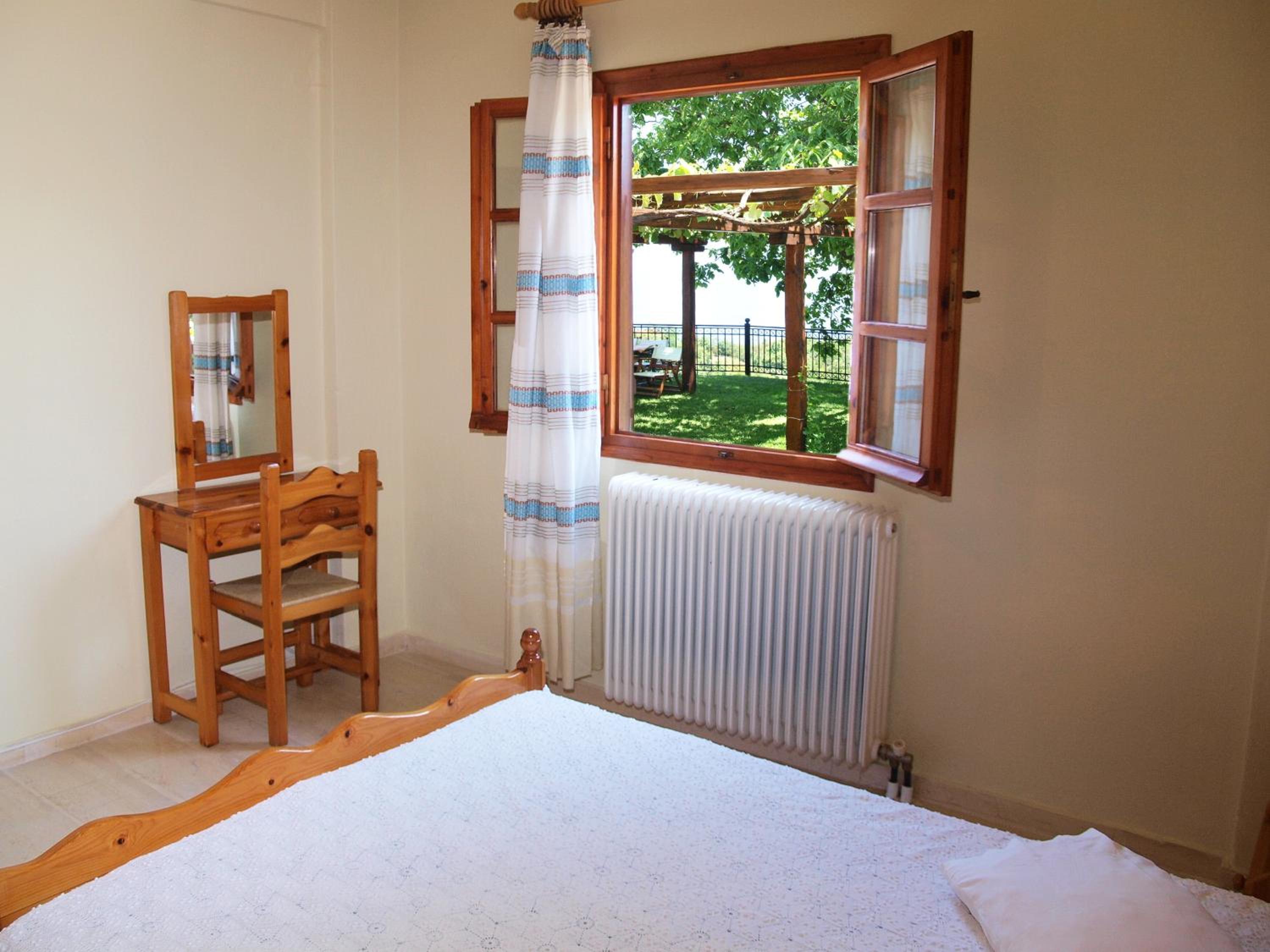 Apartment with Sea View - Photo 7