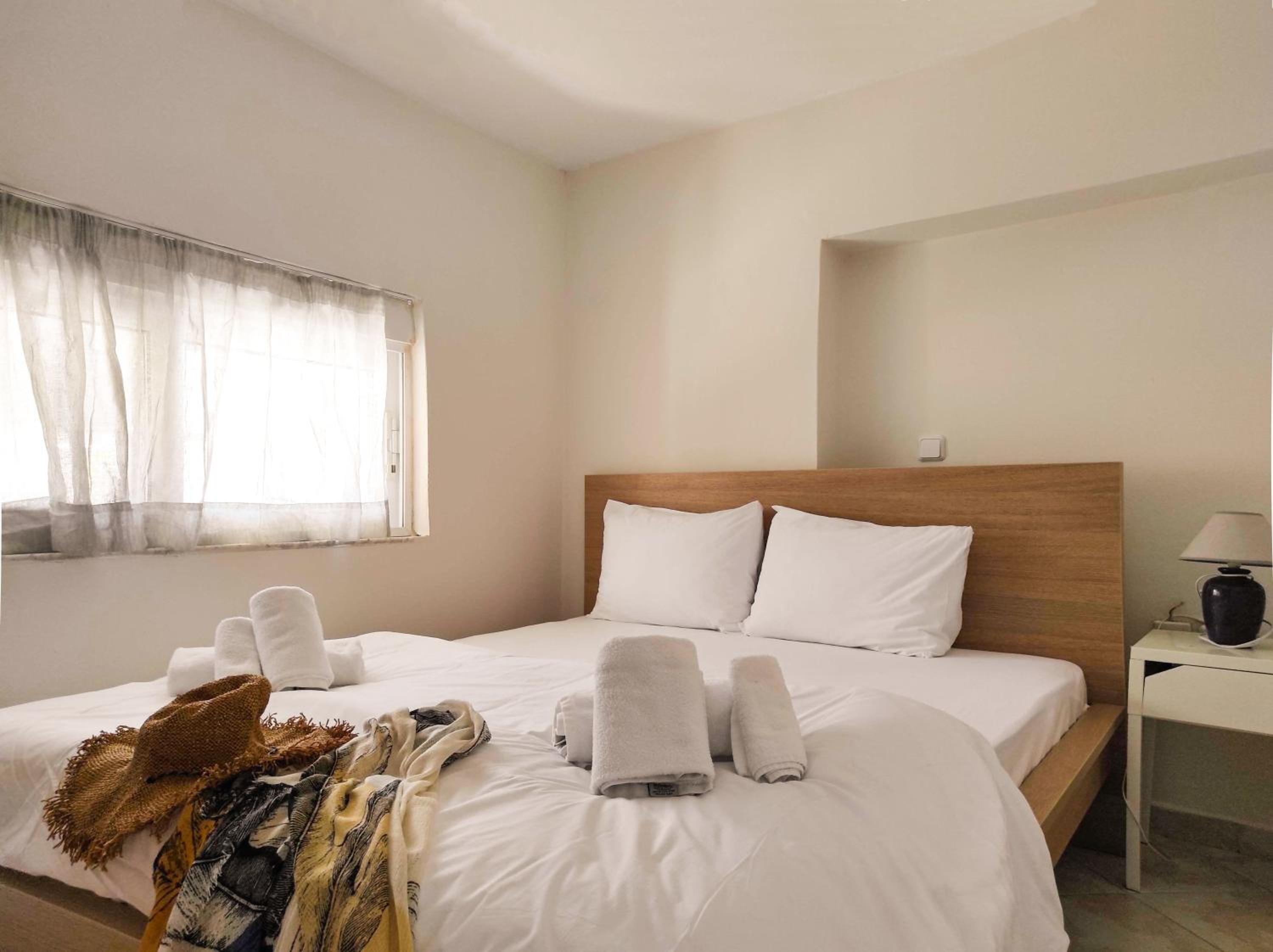 Double or Twin Room with Sea View photo 1