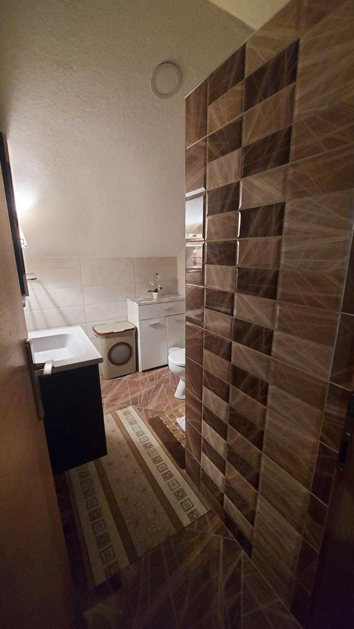 Two-Bedroom Apartment - Photo 29