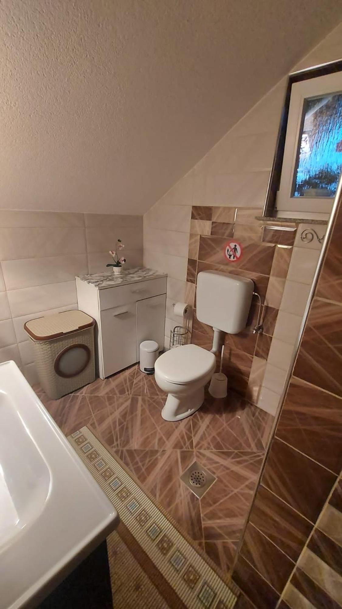 Two-Bedroom Apartment - Photo 32