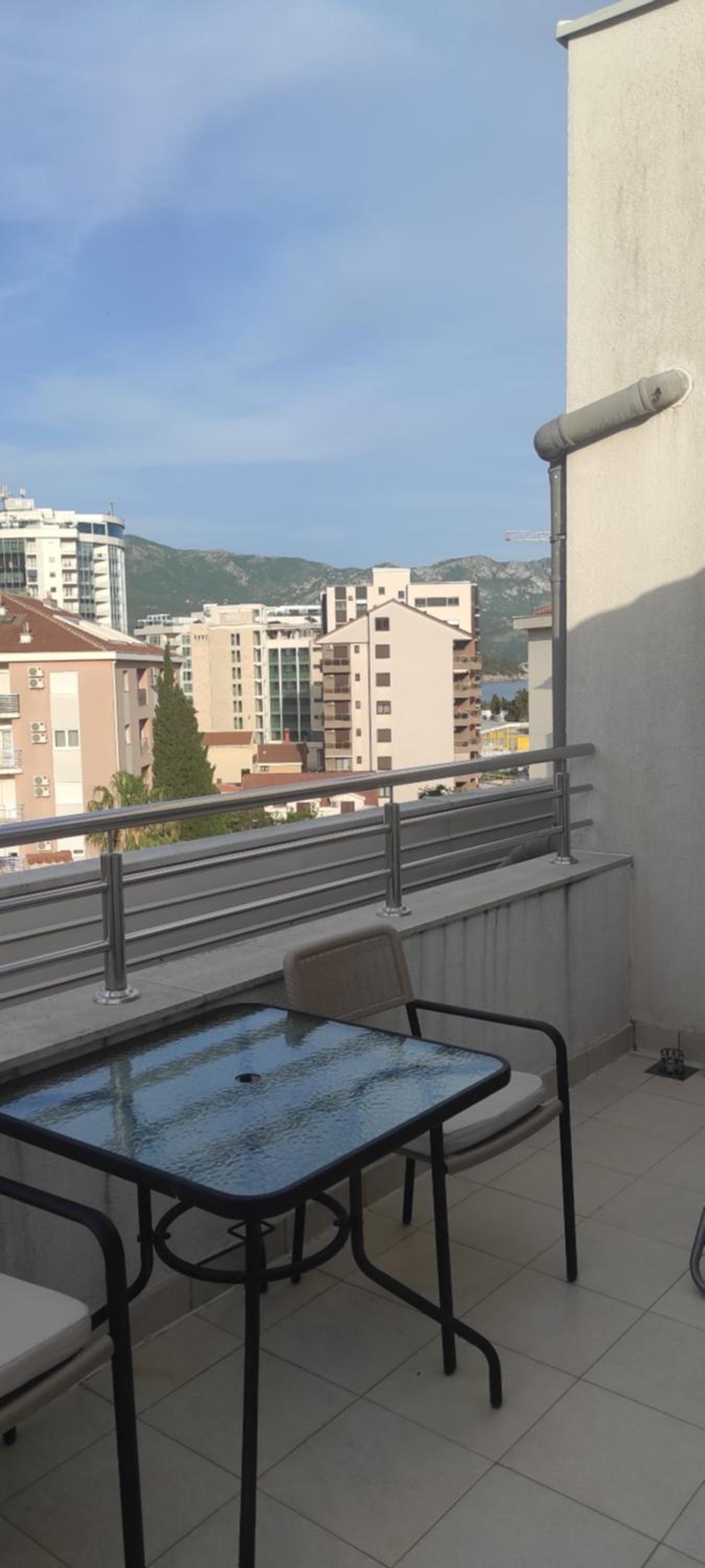 Apartment With Sea View