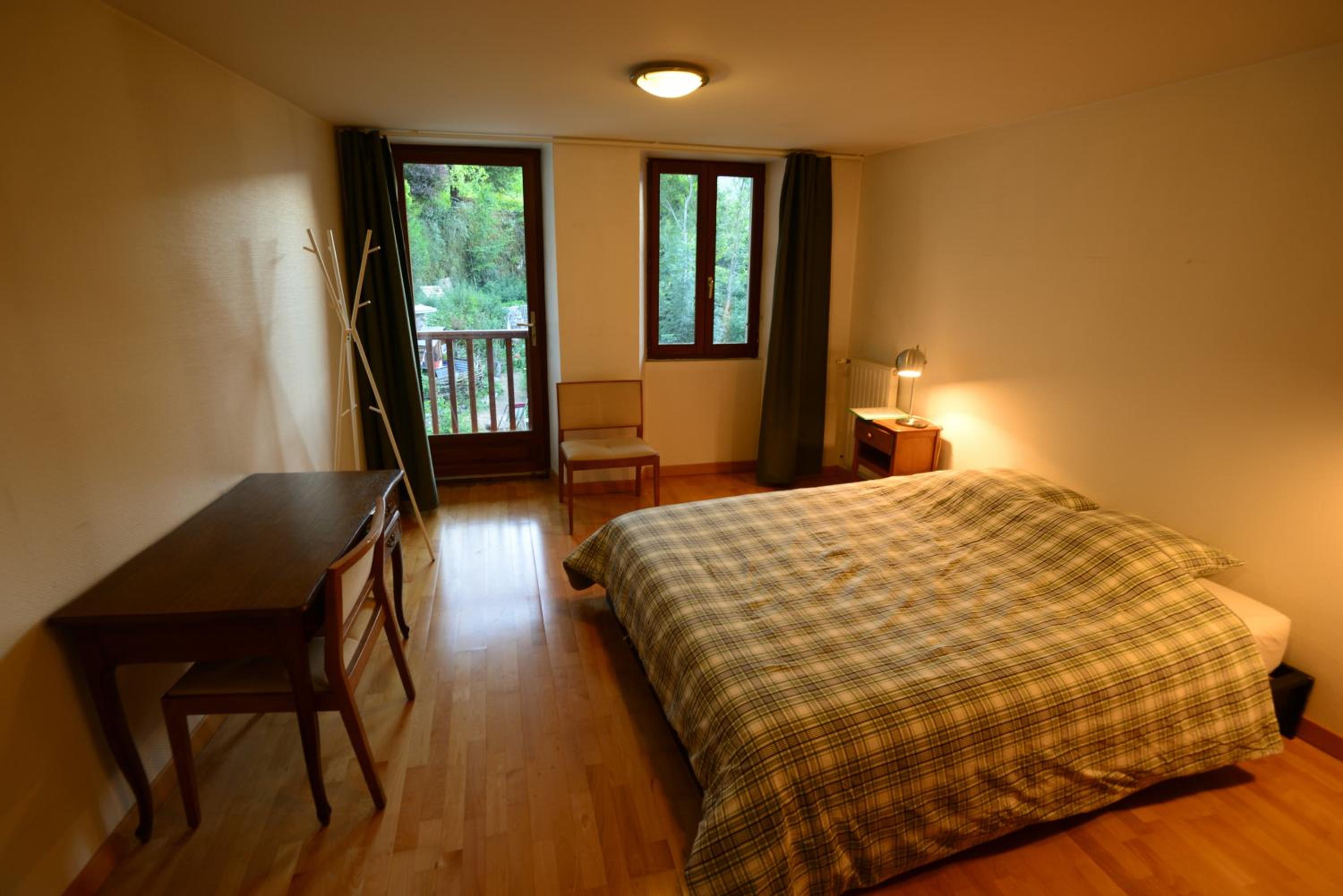 Double Room with Shared Bathroom photo 1