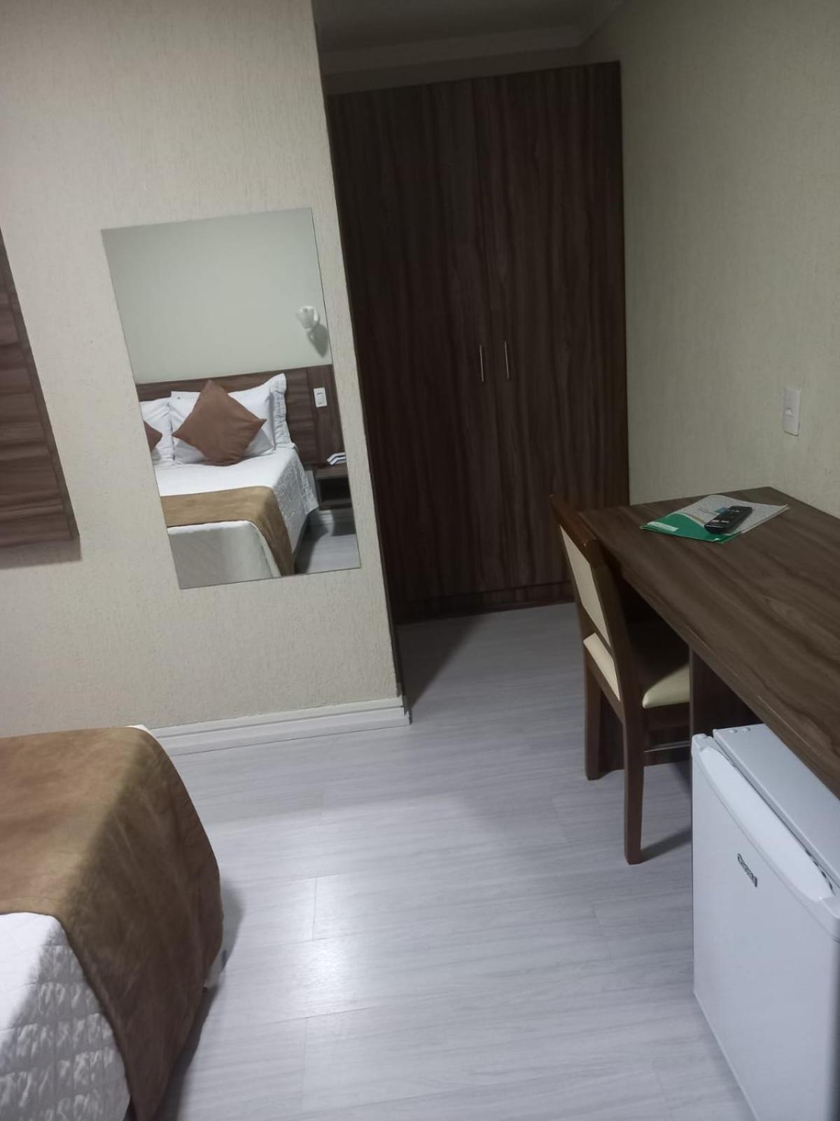 Single Room photo 2