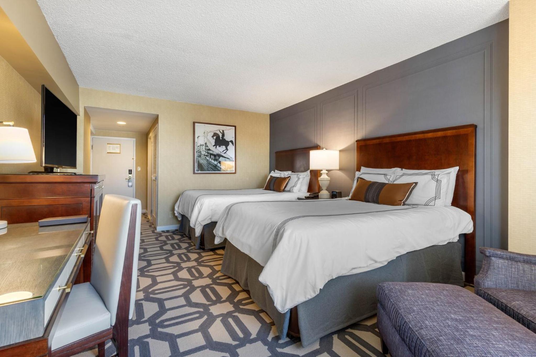 Deluxe Double Room with Two Double Beds - Photo 3