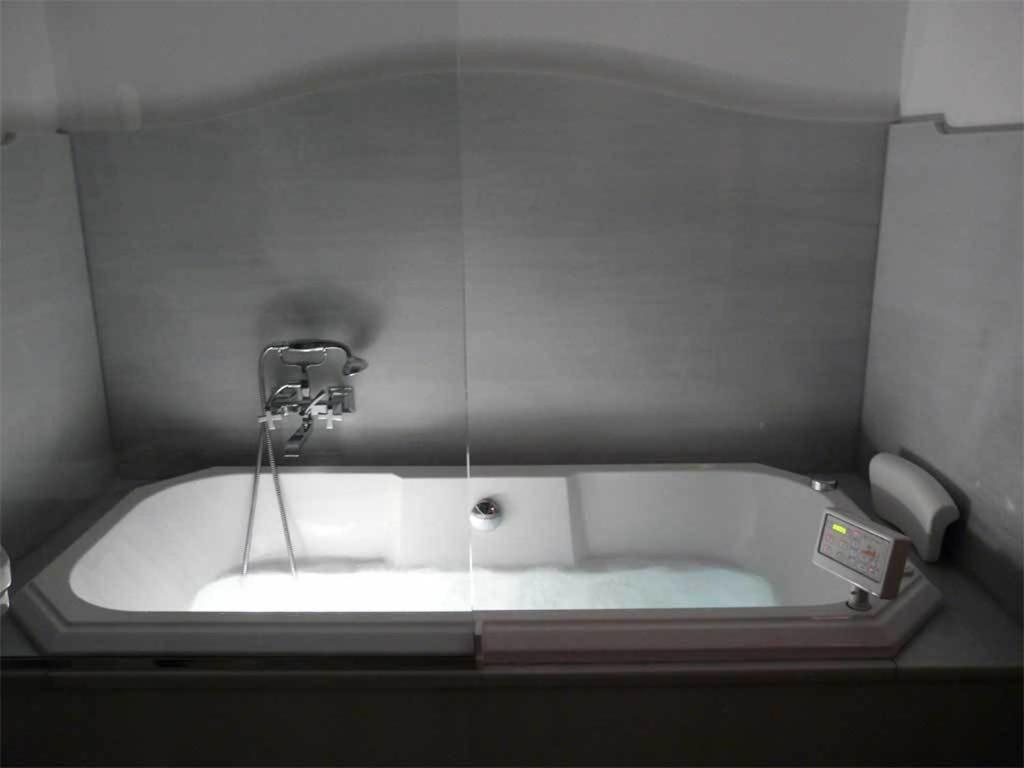 Superior Double Room - Photo 2