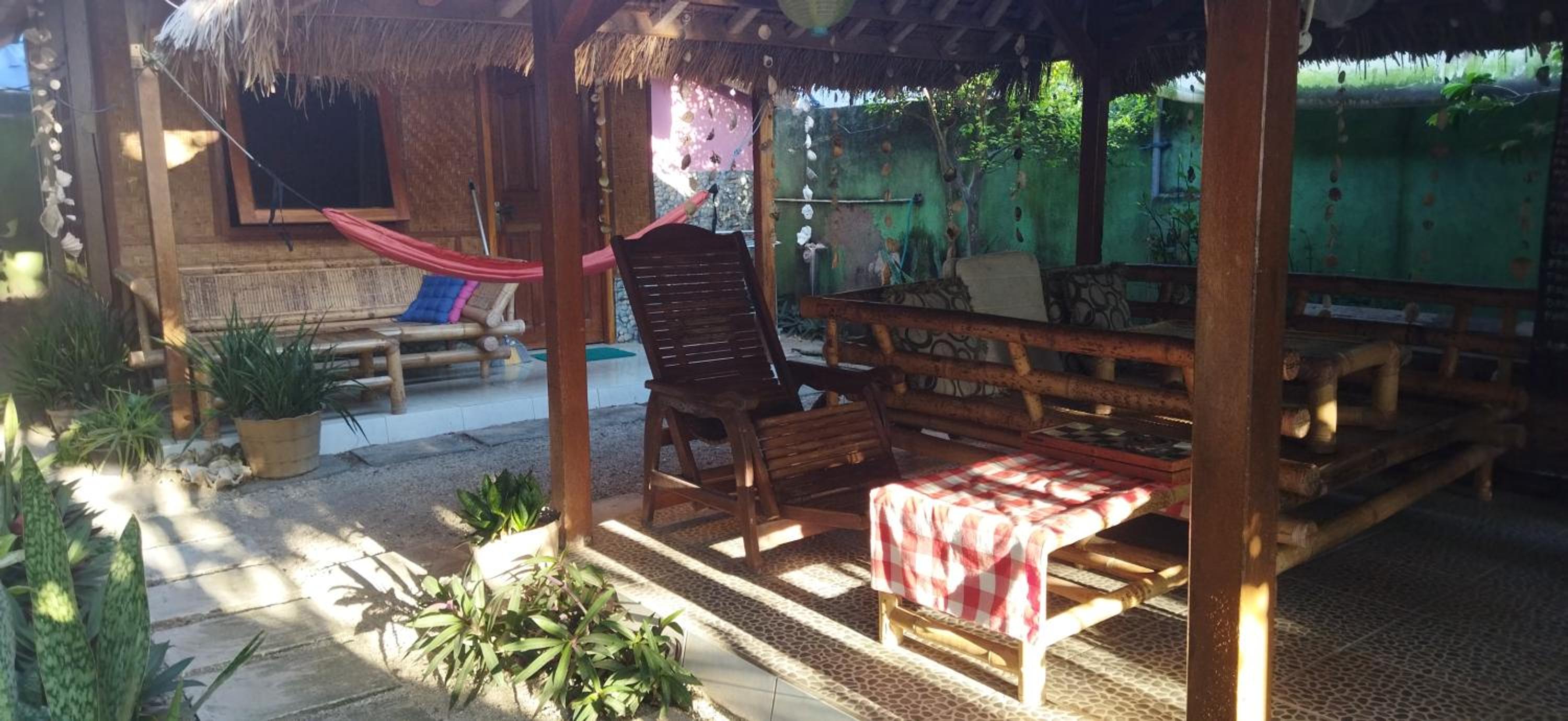 Double Room with Private Bathroom - Photo 18