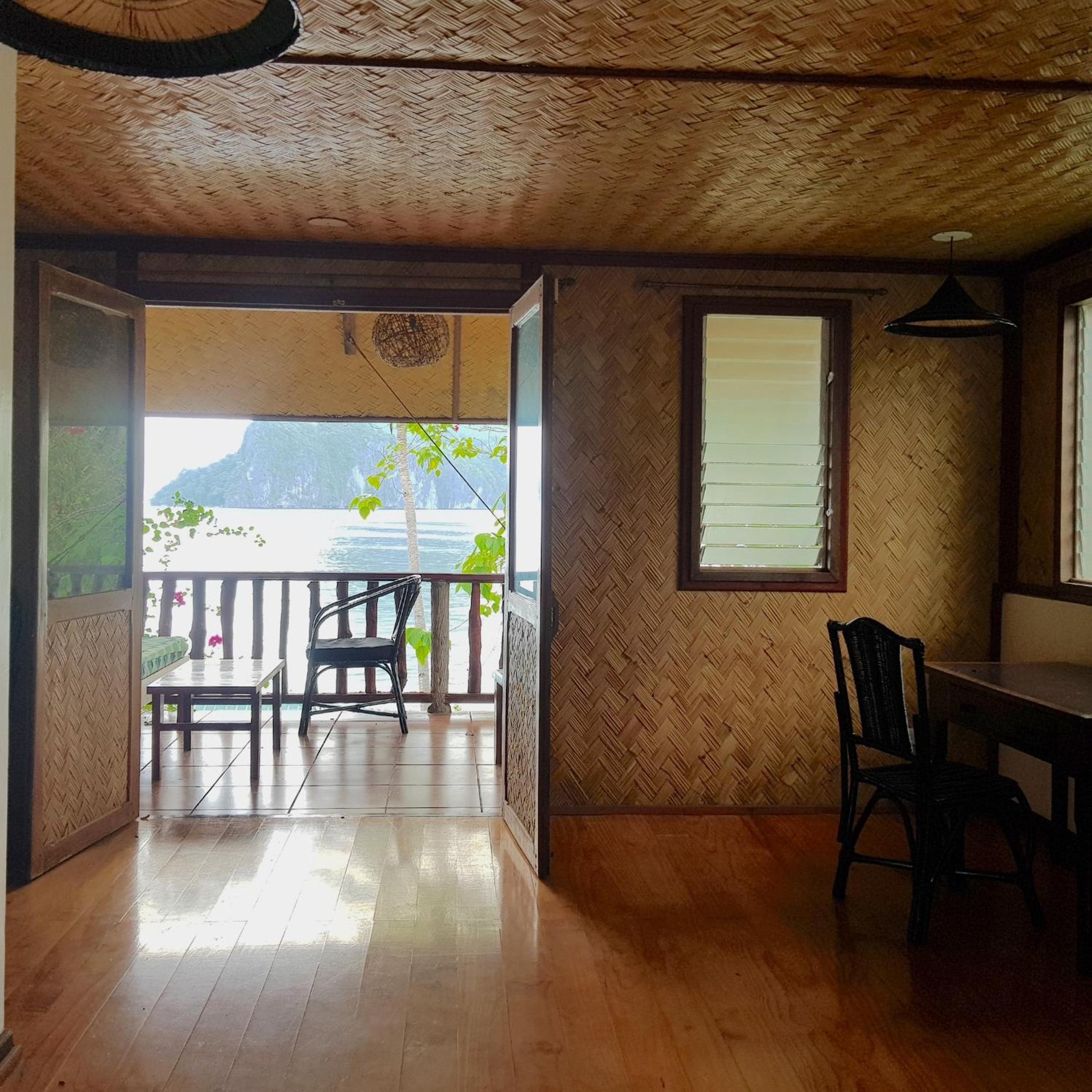 Standard Room with Sea View - Photo 4